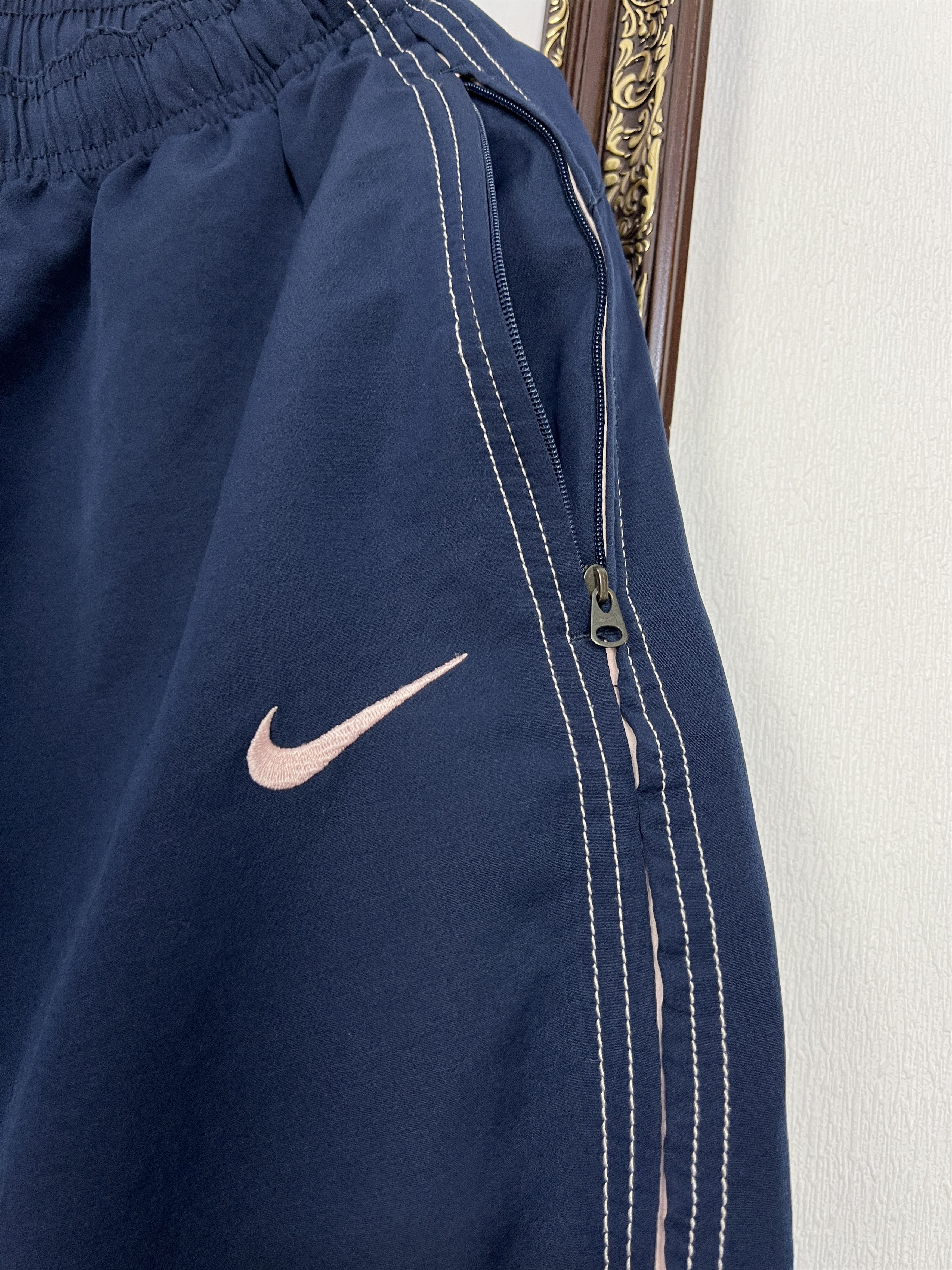 Nike Vintage Nike Juventus Football Pants Soccer Blue Mens L Size US 34 / EU 50 - 5 Thumbnail