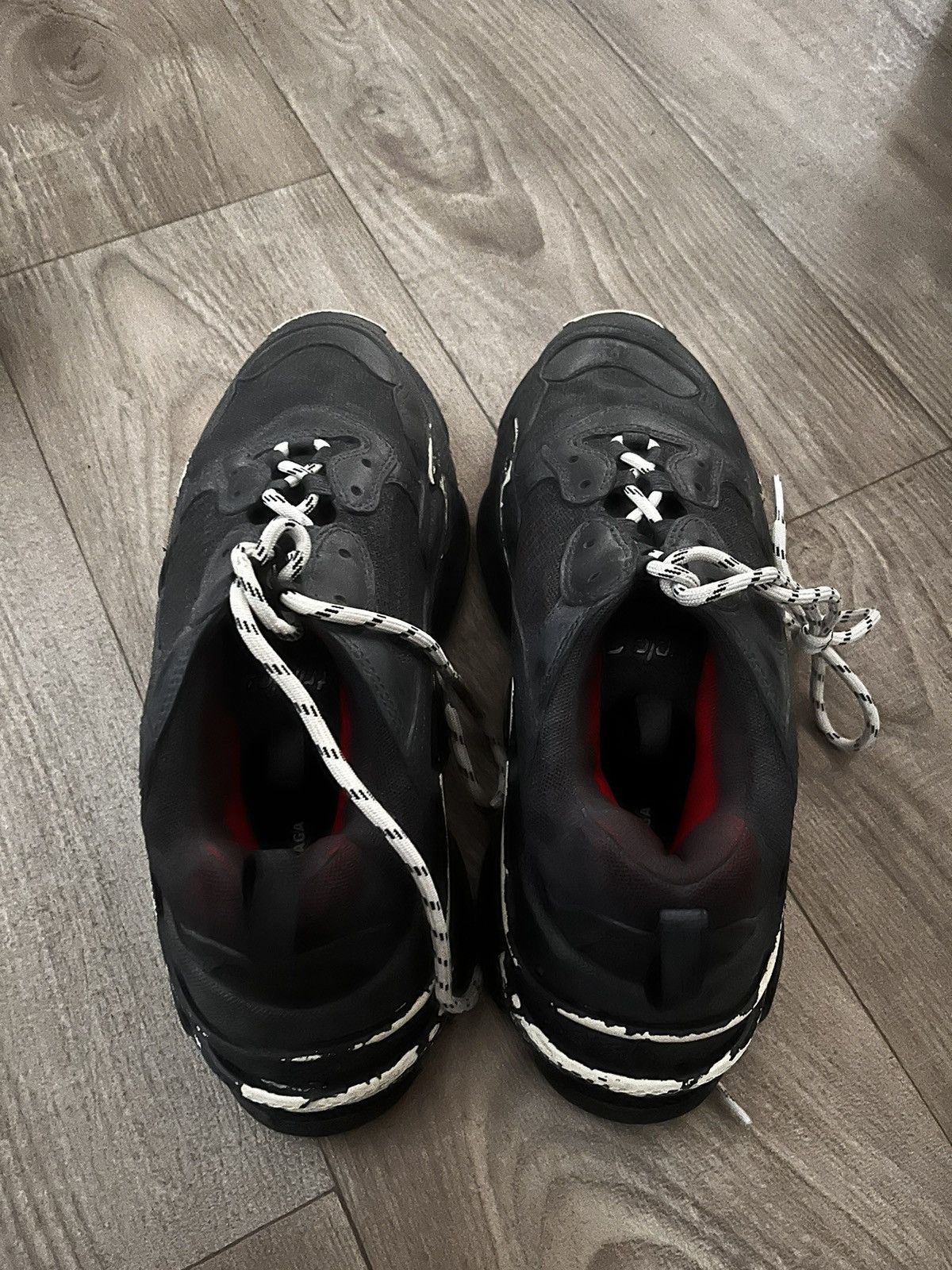 Balenciaga Balenciaga triple S size 42 black/red Size US 9 / EU 42 - 2 Thumbnail