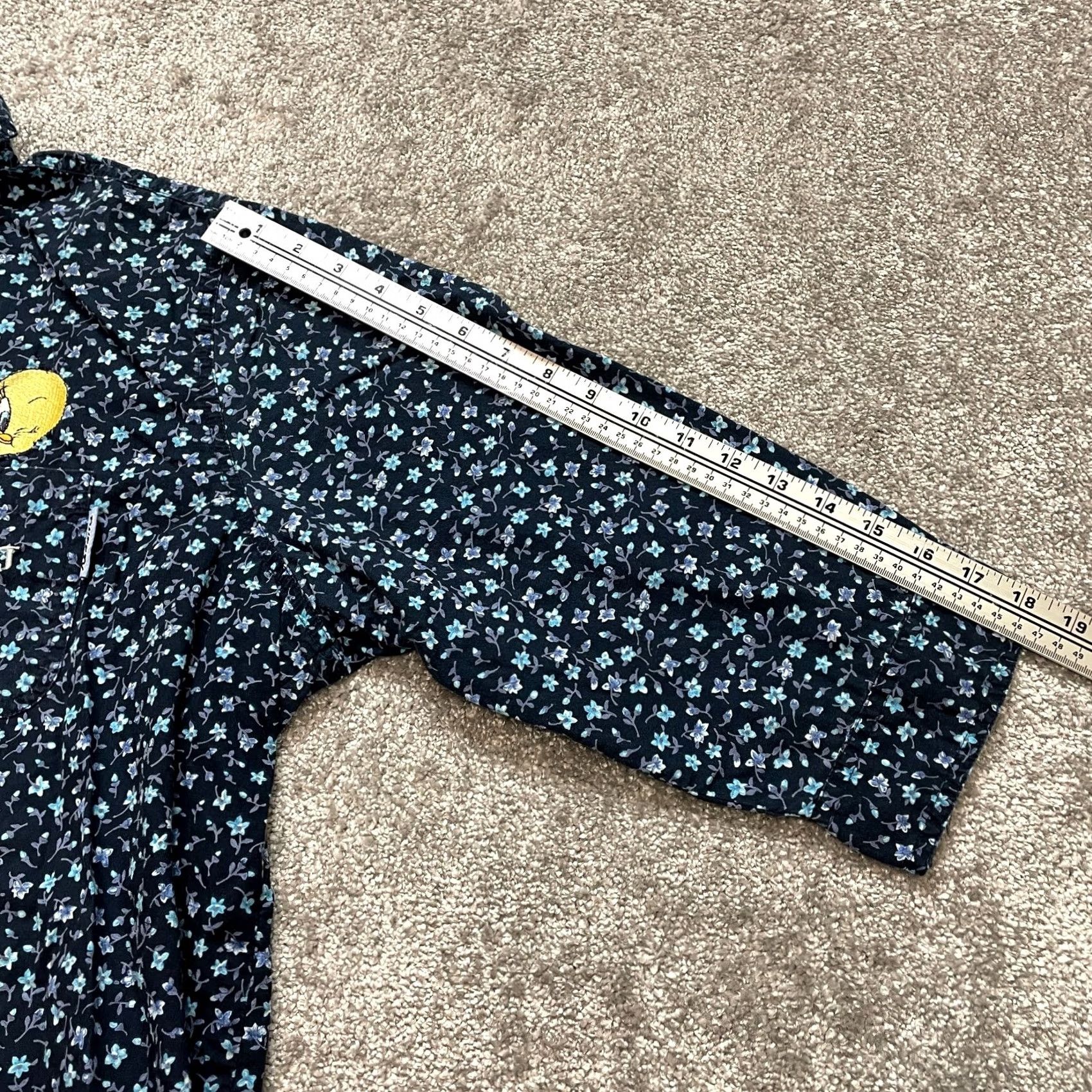 Vintage Looney Tunes Button-Up Shirt Blouse Womens 22W 24W Blue Tweety Bird Collared Shirt Size 3XL / US 20-22 - 7 Thumbnail
