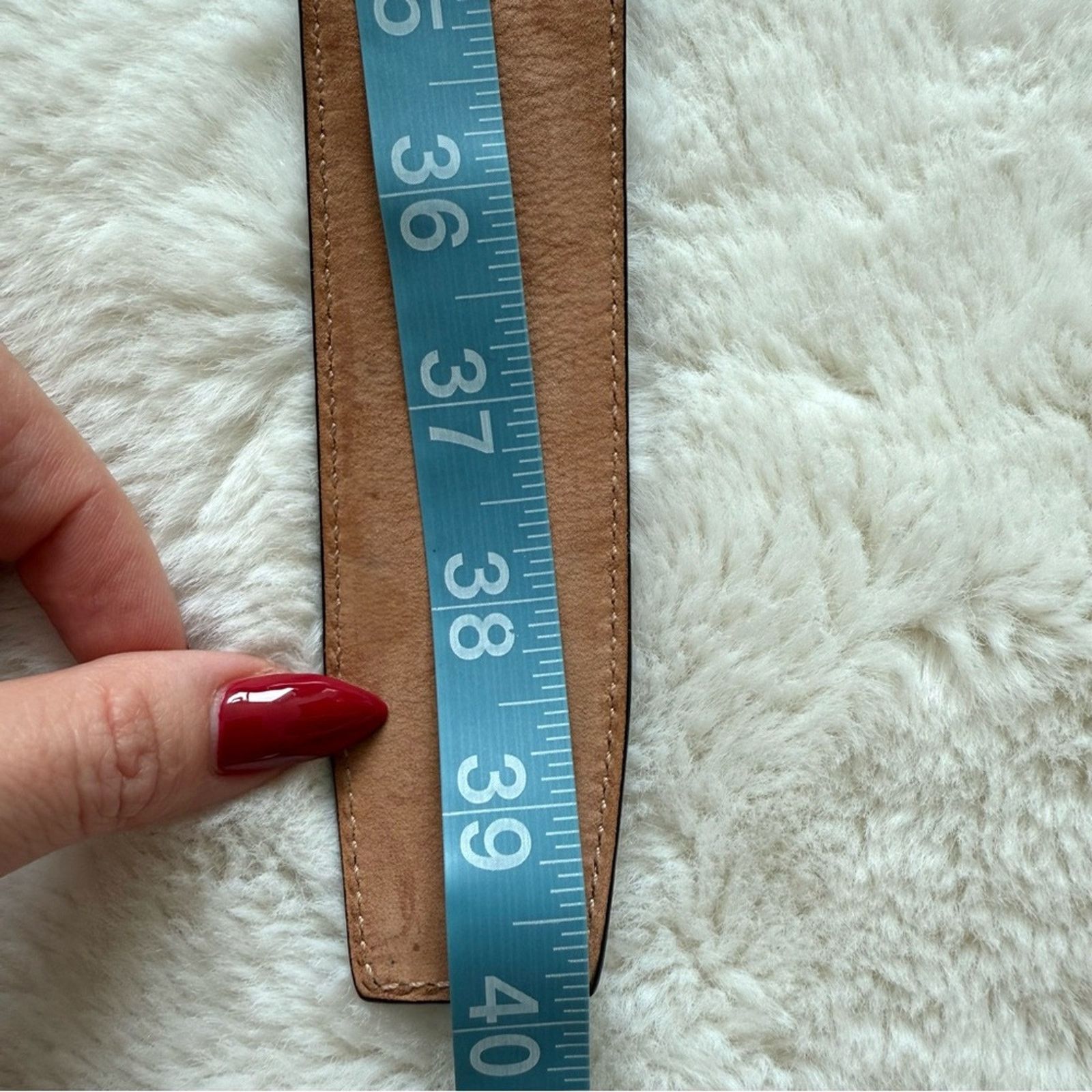 Salvatore Ferragamo Salvatore Ferragamo stingray leather belt size40 Retail 950 Size 40 - 9 Thumbnail