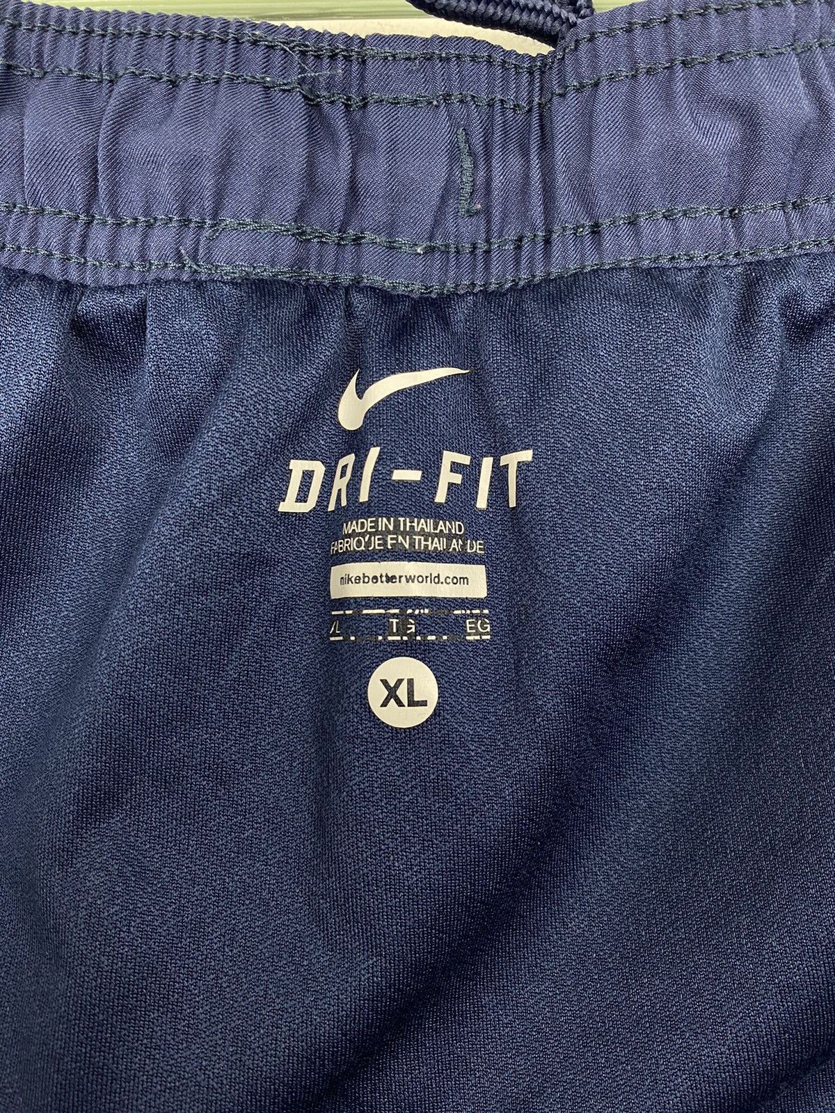 Nike Barcelona 2013 2014 Nike Soccer Shorts PSG Arsenal Milan Size US 34 / EU 50 - 7 Thumbnail