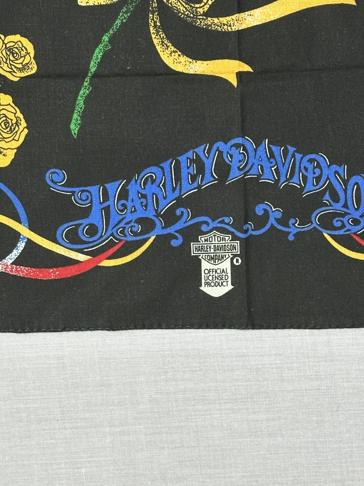 Harley Davidson vintage Harley-Davidson bandana featuring a rose pattern Size ONE SIZE - 3 Thumbnail