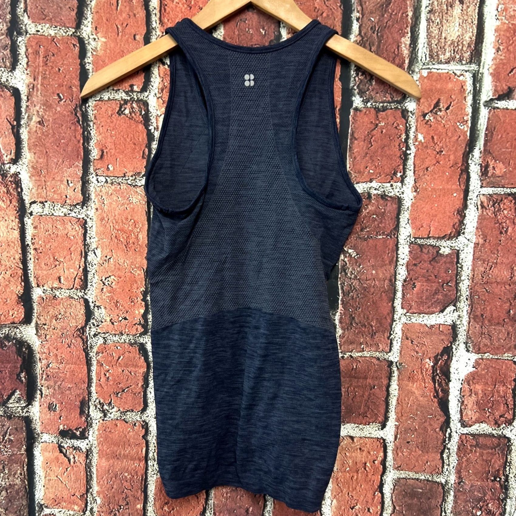 Sweaty Betty Sweaty Betty Athlete Seamless Cropped Workout Vest XS Tank Sleeveless Racerback Gray Womens Activewear Size XS / US 0-2 / IT 36-38 - 2 Thumbnail