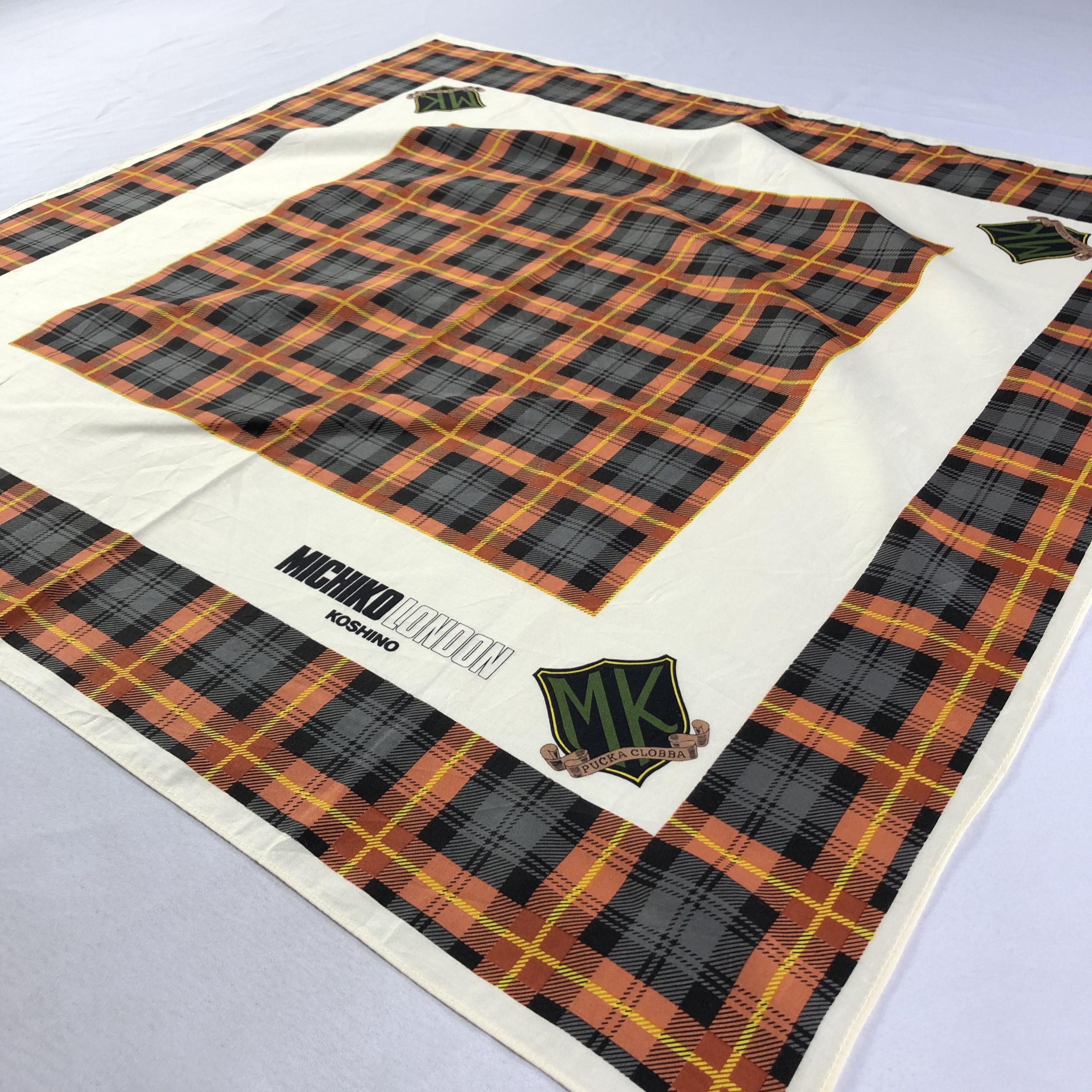 Michiko Koshino London × Vintage Vintage Michiko Koshino London Silk Scarf Size ONE SIZE - 3 Thumbnail