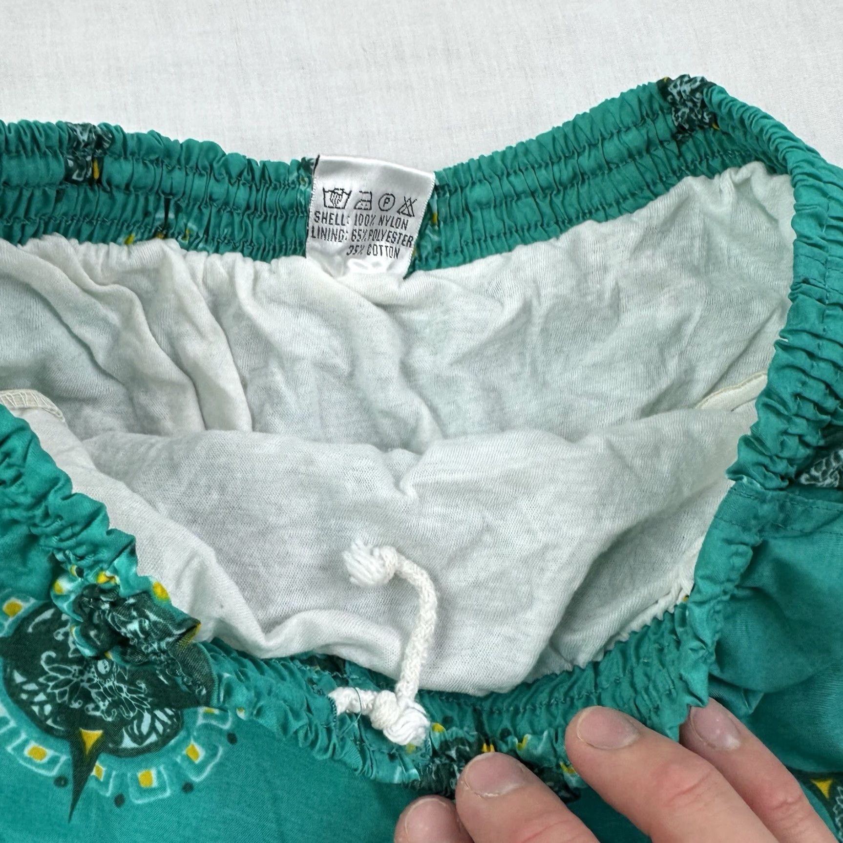 Vintage VINTAGE C.I.5. Swim Bottoms Trunks Men M Teal 90s Geometric Vintage Swimwear Swimsuit Shorts Adults Mens Size US 31 - 4 Thumbnail