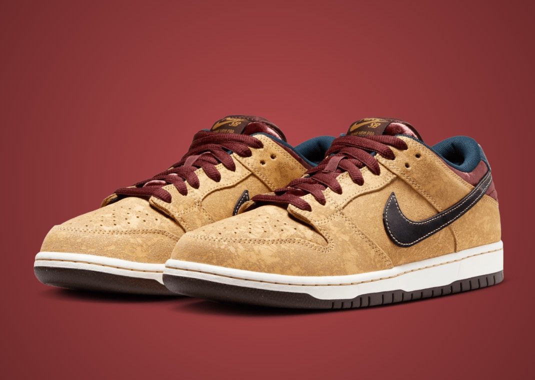 Designer × Nike Nike SB Dunks Low City of Cinema | Men’s SZ 11 | Gold & Red Size US 11 / EU 44 - 6 Thumbnail