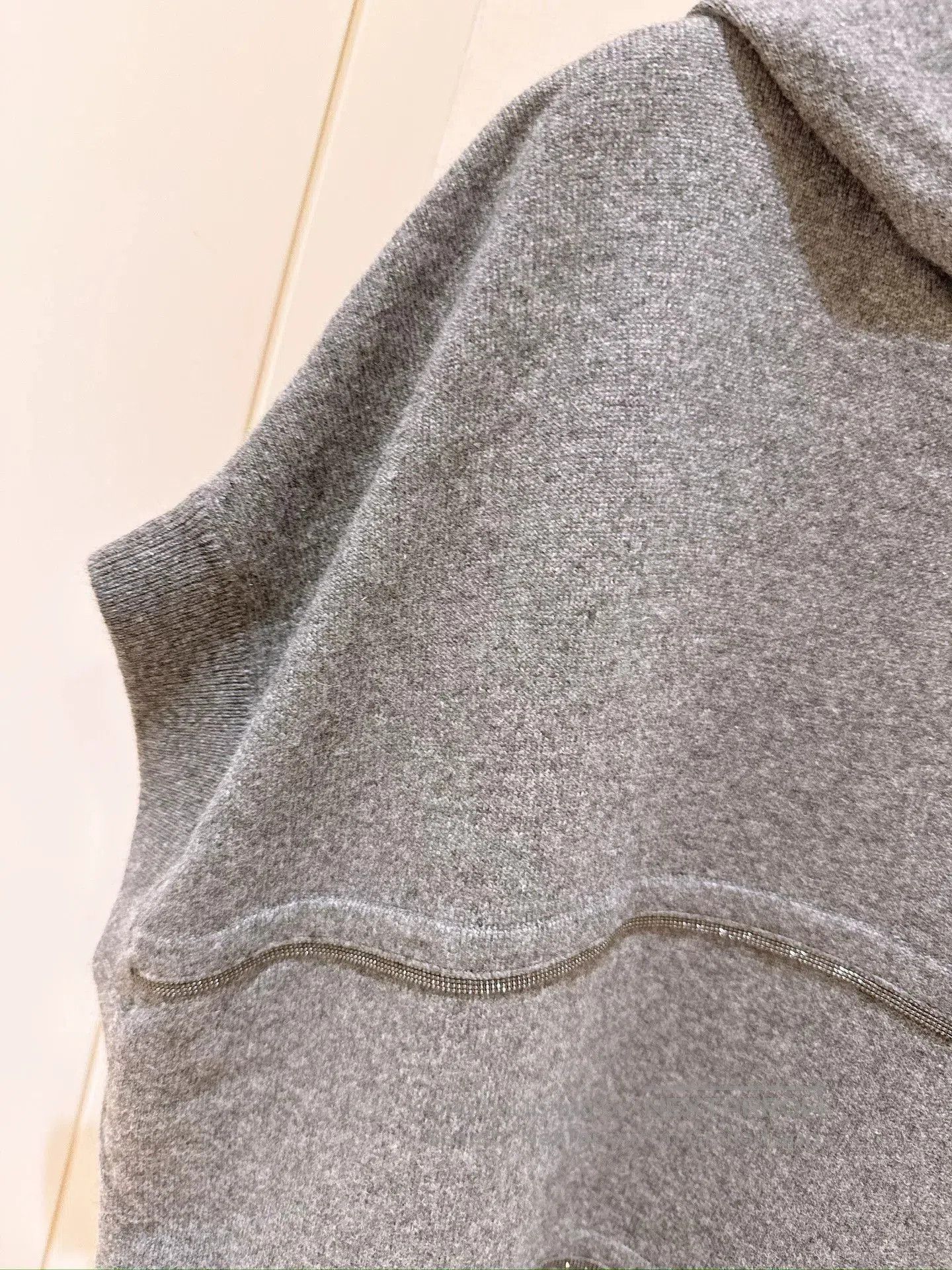 Brunello Cucinelli Brunello Cucinelli Beaded Cashmere Hoodie. Size US S / EU 44-46 / 1 - 3 Thumbnail