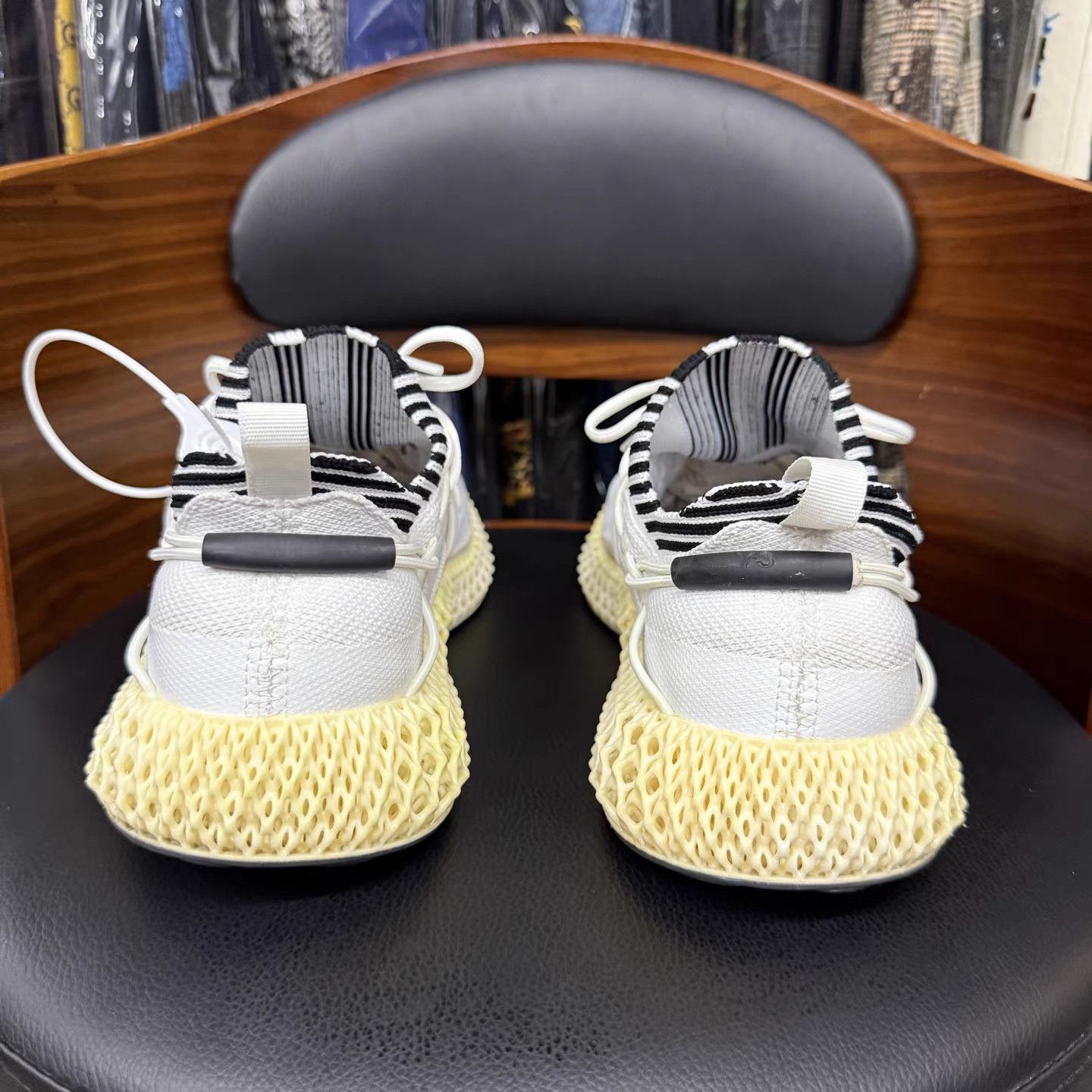 Y-3 Y-3 Runner2 Collaboration Ultra Limited White K15 Size US 10 / EU 43 - 3 Thumbnail