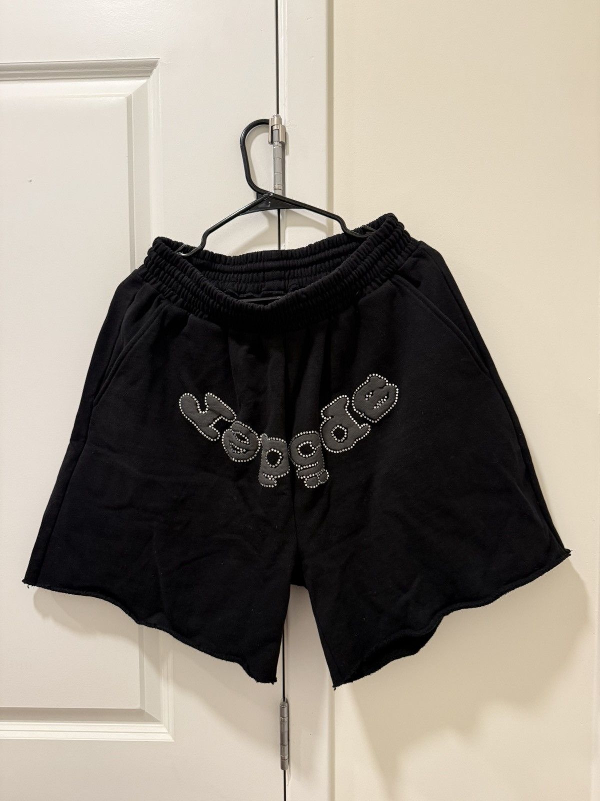 Sp5der Sp5der OG Web V2 Rhinestone Shorts Size US 30 / EU 46 - 1 Thumbnail