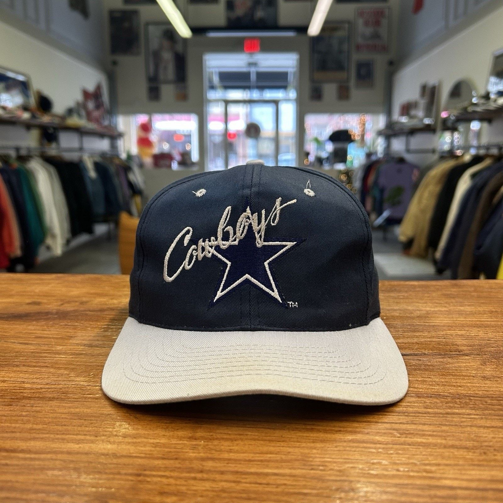 & Other Stories 90’s Navy NFL Dallas Cowboys Script Text Snap Back Hat Size ONE SIZE - 1 Thumbnail