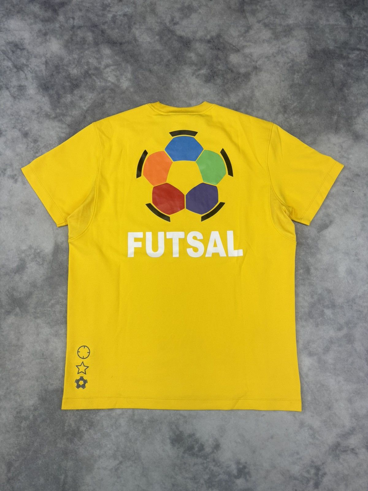 Vintage Vintage Pelle Futsal soccer jersey yellow Brazil Neymar y2k Size US M / EU 48-50 / 2 - 3 Thumbnail