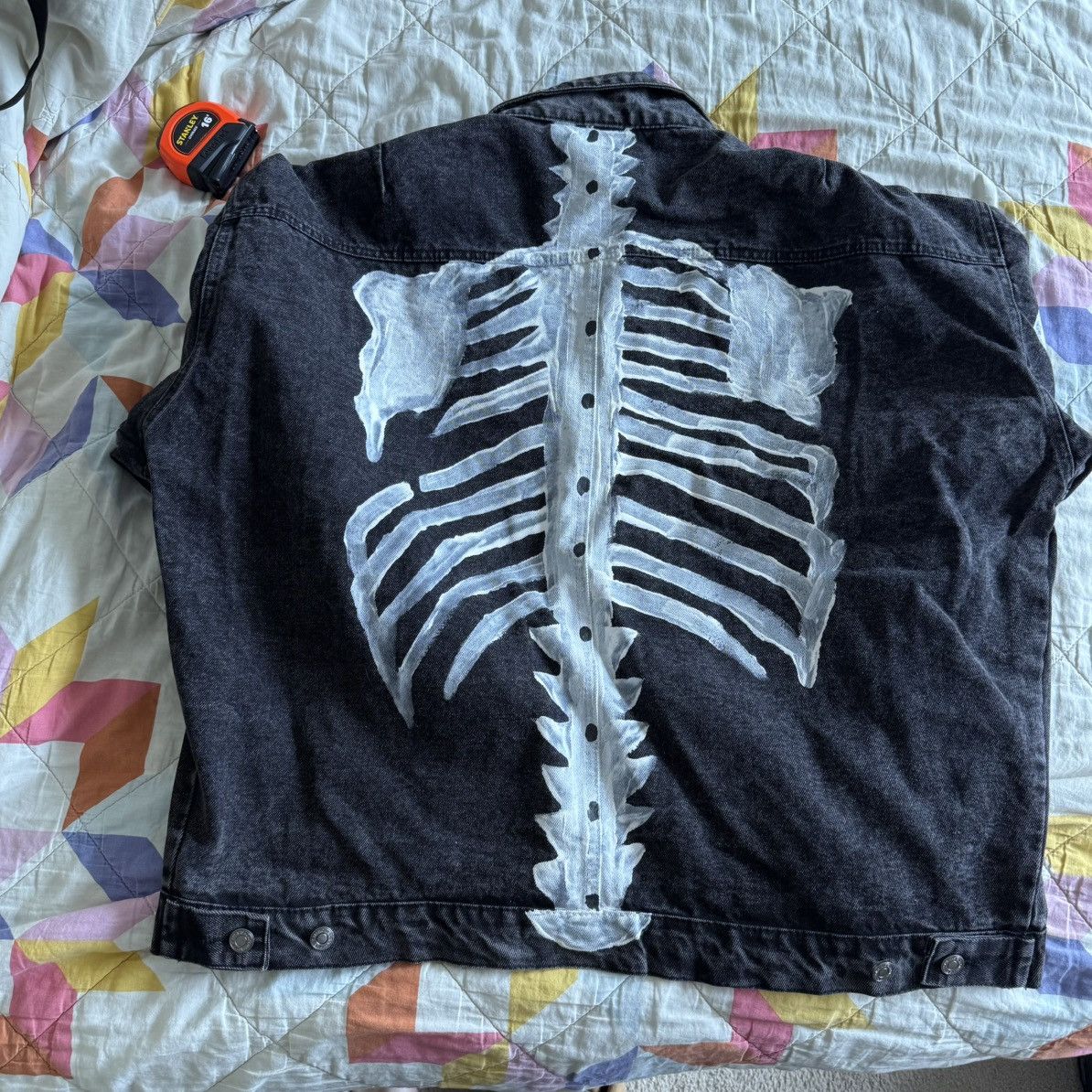 Other Skeleton/Bone Painted Black Denim Jacket Size US L / EU 52-54 / 3 - 1 Thumbnail