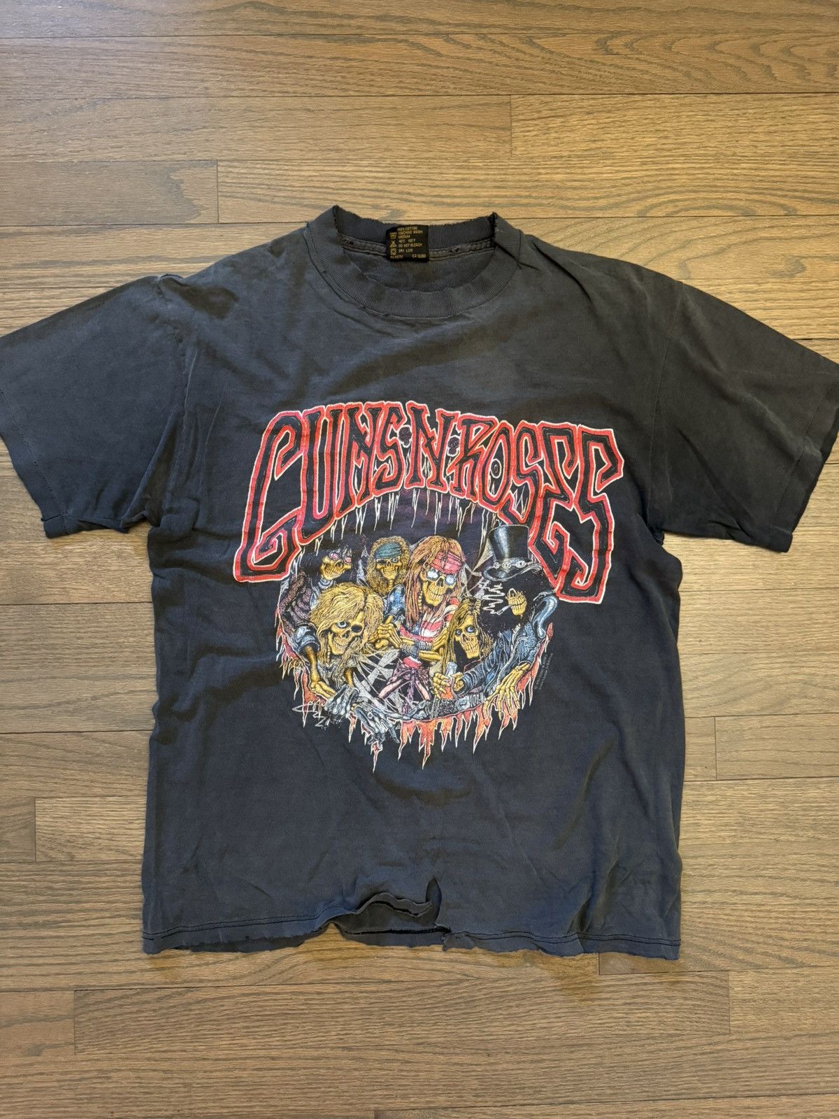 Band Tees × Guns N' Roses × Vintage Guns N Roses Tokyo Japan 93