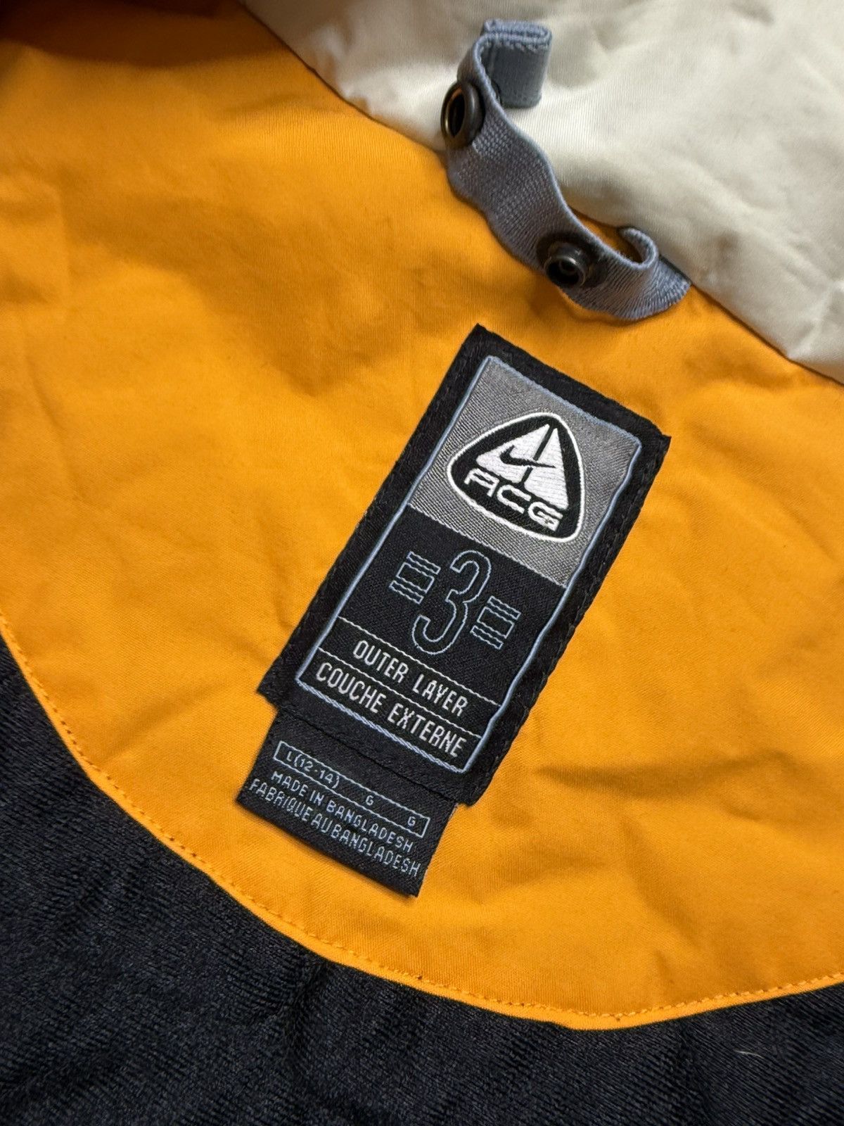 Nike ACG Vintage Nike ACG Storm Git Ski Orange Jacket size L wmns Size L / US 10 / IT 46 - 22 Thumbnail