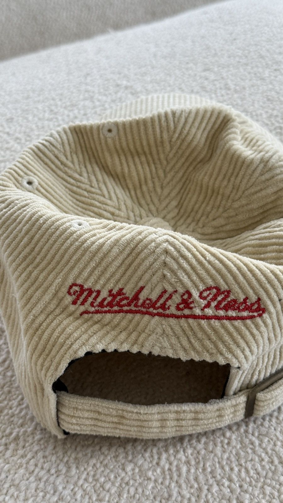 Mitchell & Ness Lakers - Mitchell & Ness Corduroy hat Size ONE SIZE - 3 Thumbnail