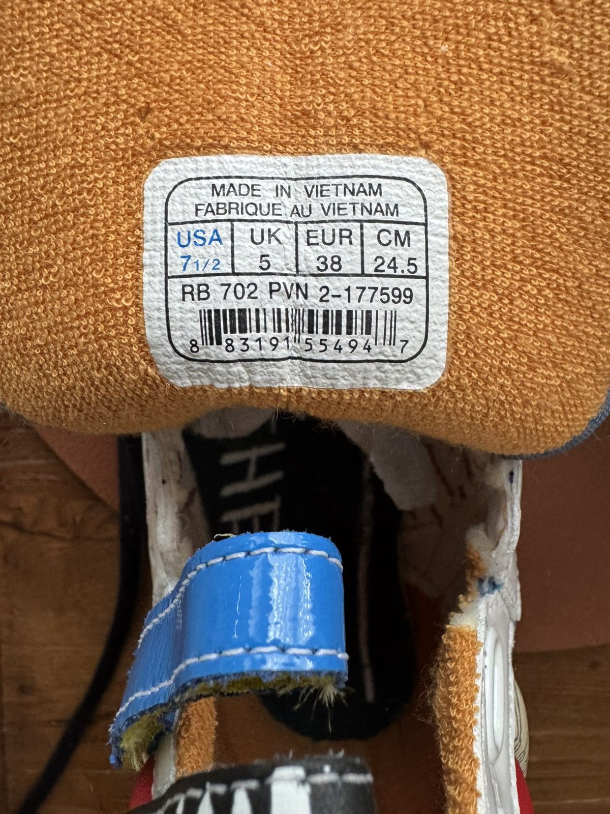 Reebok Jean-Michel Basquiat Inspired Reebok Sneakers Size US 7.5 / IT 37.5 - 11 Thumbnail