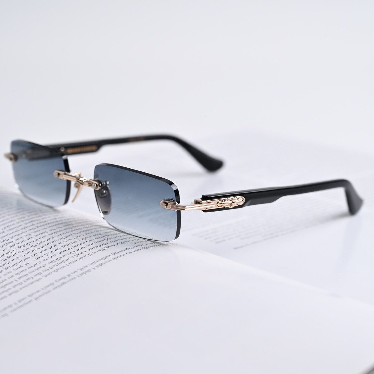 Chrome Hearts CHROME HEARTS DEEP I GOLD PLATED-BLACK-PLASTIC-SUN SUNGLASSES Size ONE SIZE - 2 Thumbnail