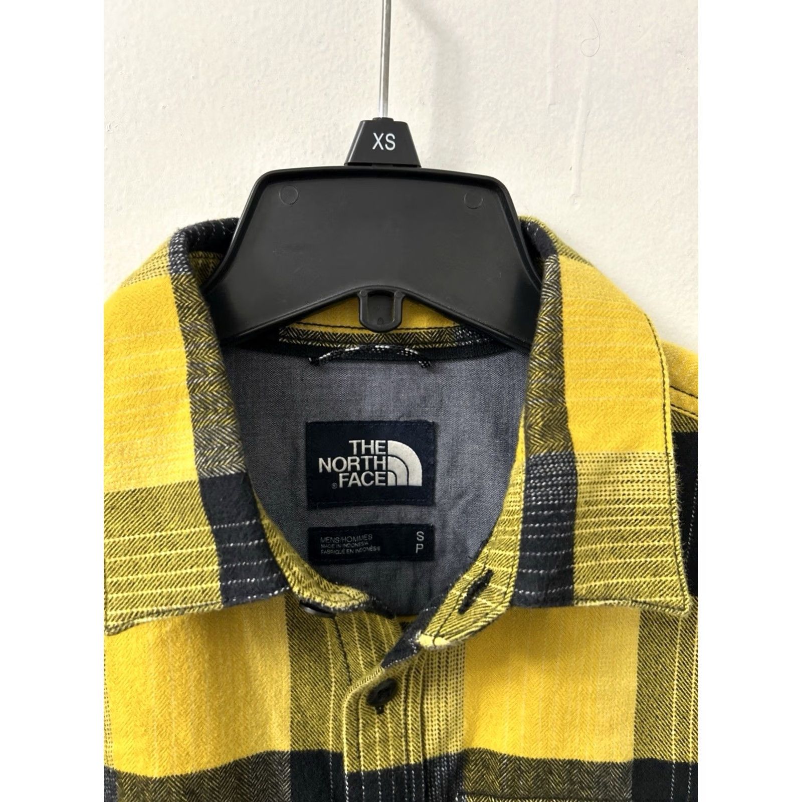 The North Face The North Face Shirt Mens S Yellow Plaid Flannel Button-Down L/S Chest Pocket Outdoor 30” Pit 23” Regular Size US S / EU 44-46 / 1 - 6 Thumbnail