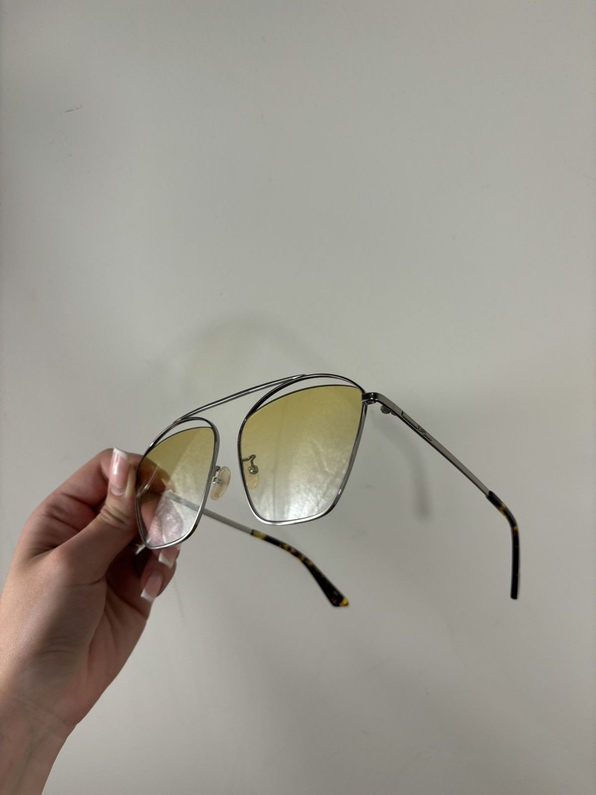 Alexander McQueen Alexander McQueen Yellow Lens Luxury Aviator Sunglasses Size ONE SIZE - 8 Thumbnail