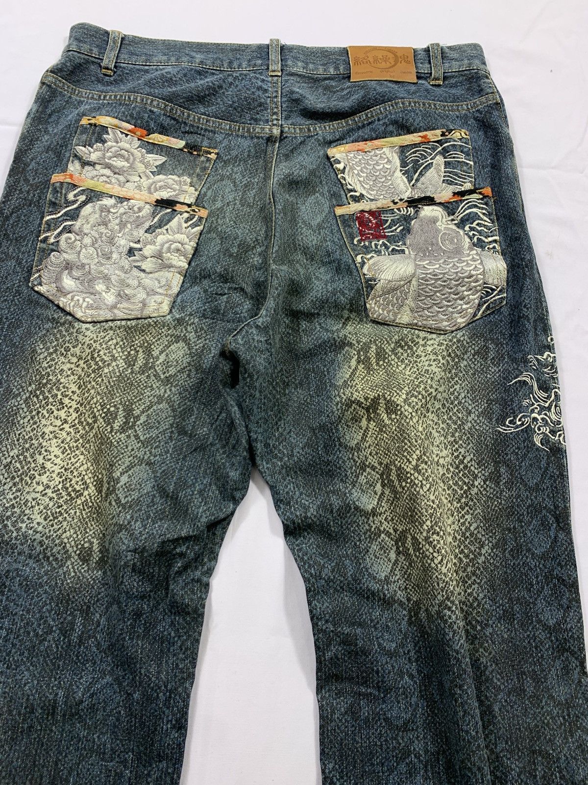 Tornado Mart RARE🔥KARAKURI TAMASHII SNAKE PYTHON DENIM JEANS Size US 38 / EU 54 - 3 Thumbnail