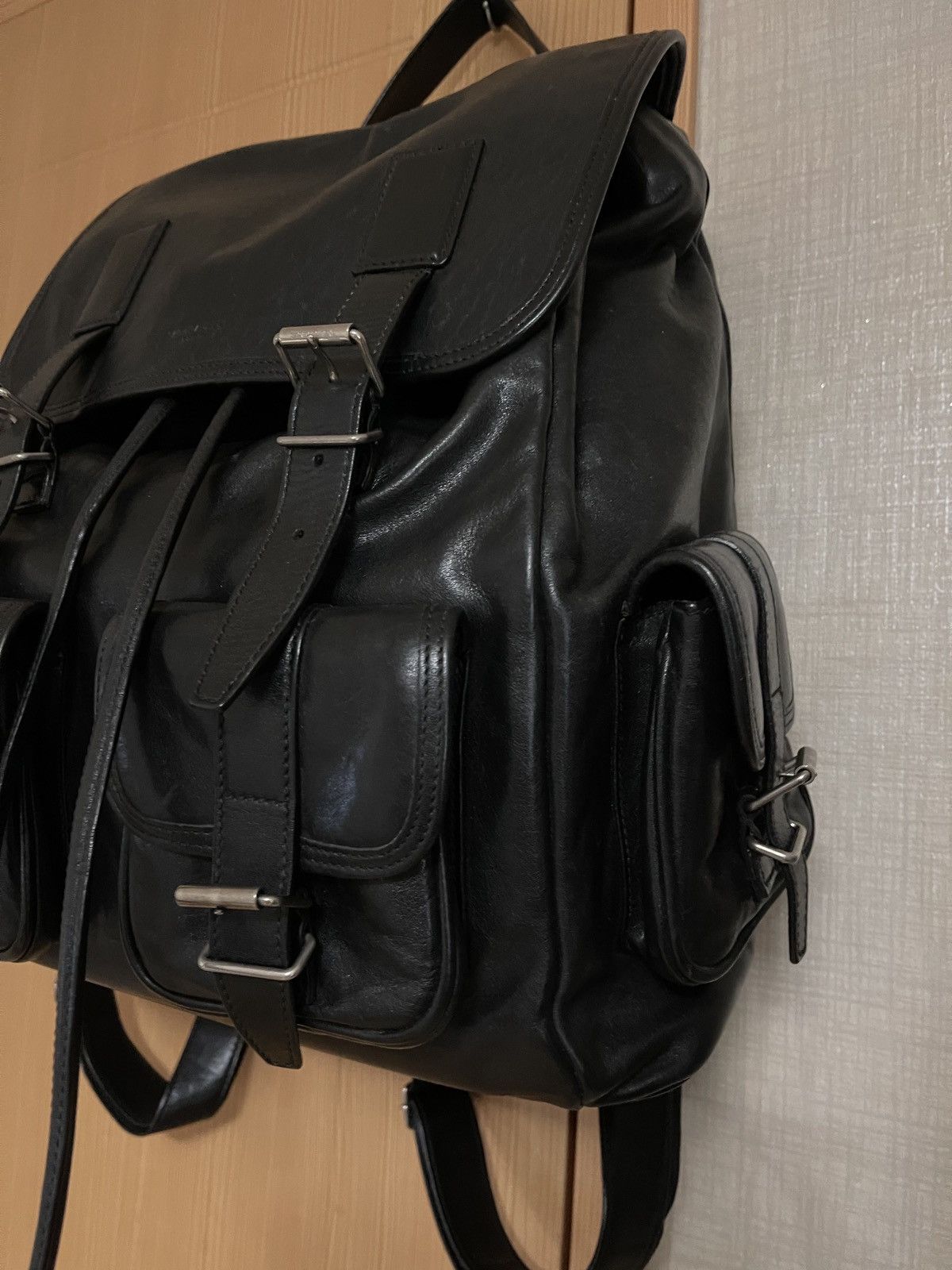 Saint Laurent Paris Saint laurent 13FW hedi camera leather backpack sz.os Size ONE SIZE - 2 Thumbnail