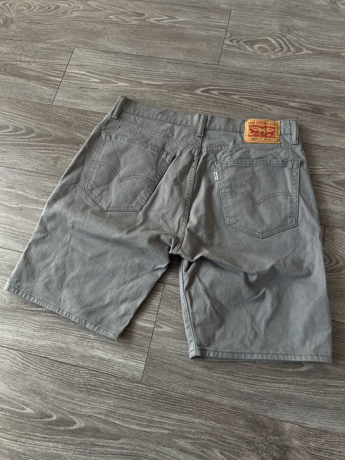 Designer × Levi's ‼️Levis 505 Loose Fit Casual Denim Shorts‼️ Size US 36 / EU 52 - 2 Thumbnail