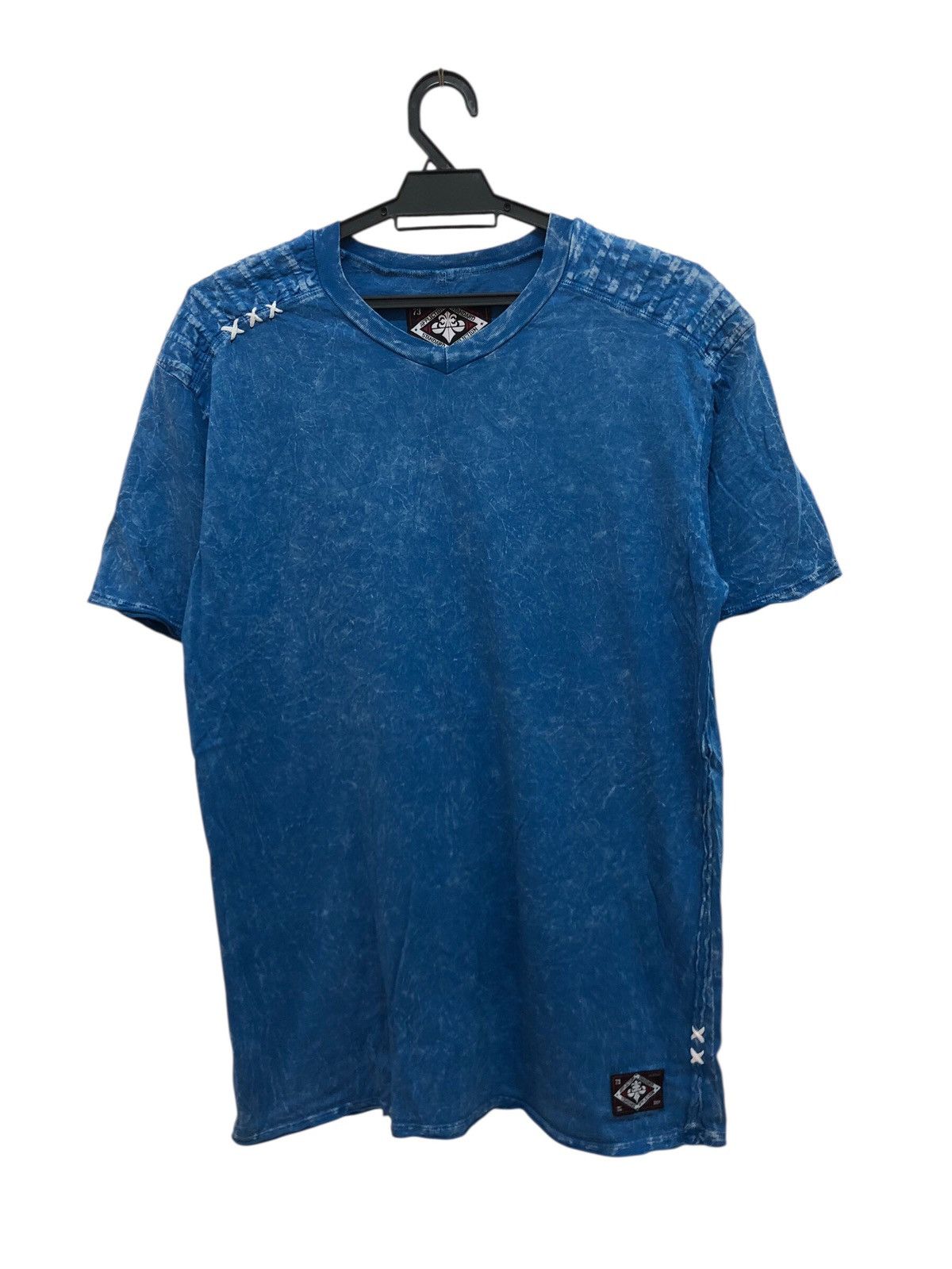 Affliction × Vintage AFFLICTION STANDARD V NECK STONE WASH RAW EDGE CROSS STITCH Size US M / EU 48-50 / 2 - 1 Thumbnail