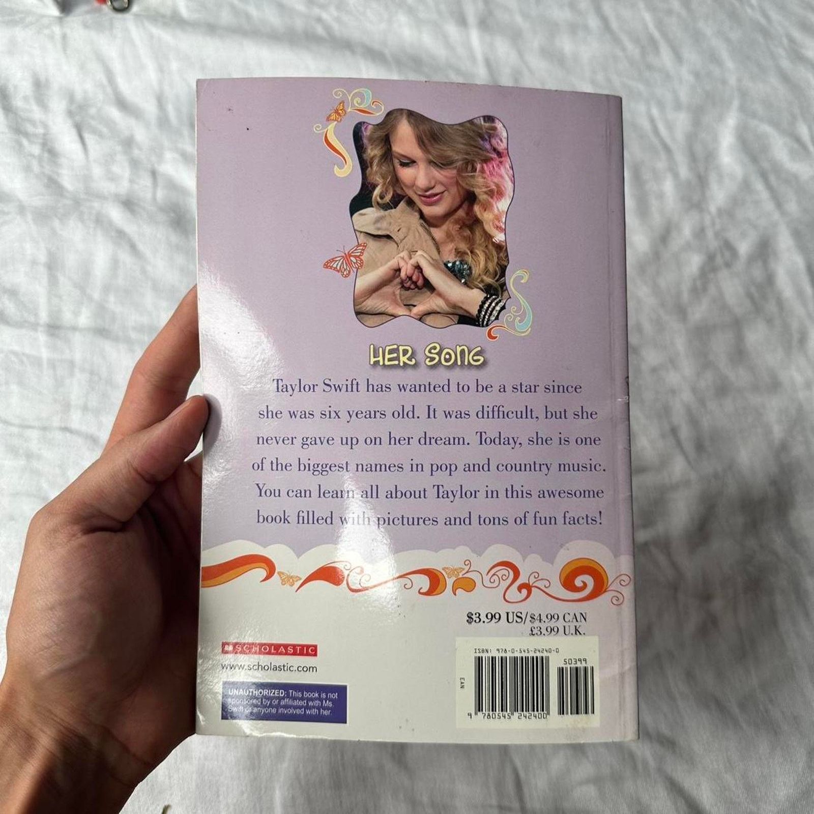 Vintage Rare Collectible Taylor Swift 2000s Her Song Scholastic Book Size ONE SIZE - 4 Thumbnail