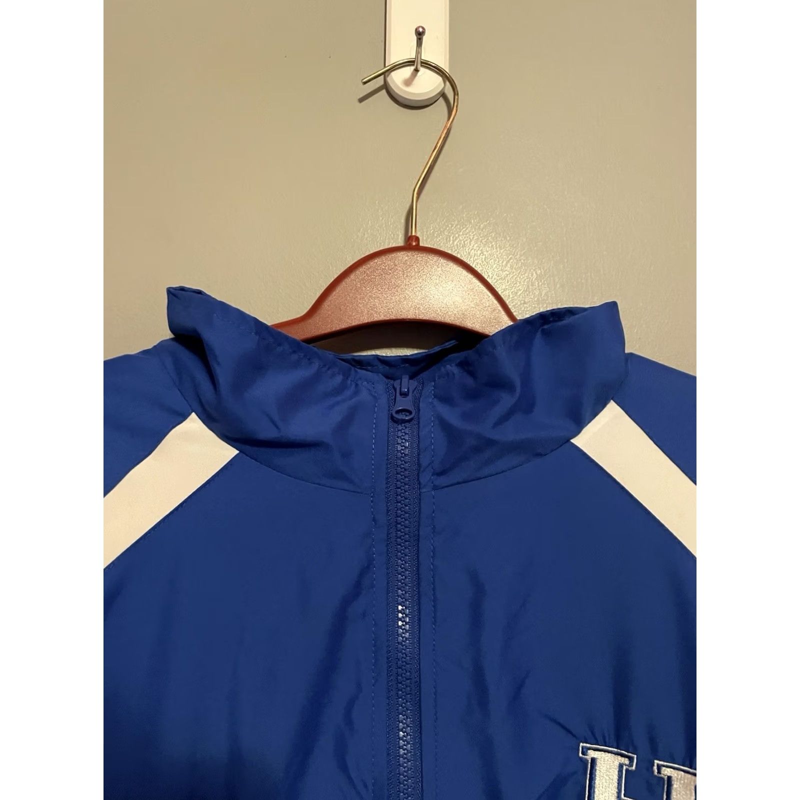 Vintage VINTAGE Officially Licensed Collegiate Kentucky Wildcats UK Jacket Windbreaker 2XL Blue Mens Navy Blue 90s University A481 Size US XXL / EU 58 / 5 - 3 Thumbnail