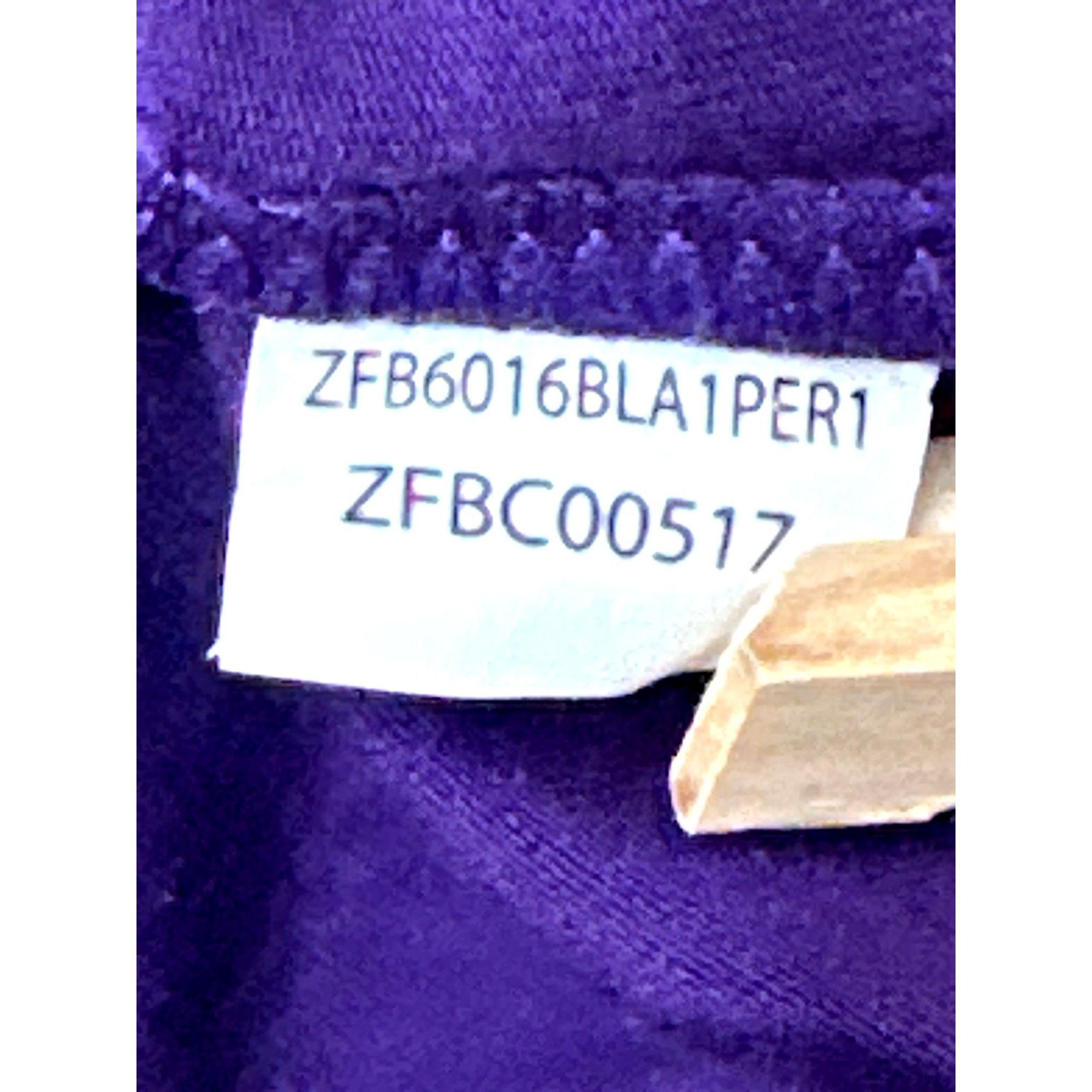 Other CCC Purple Adjustable Strap Camisole Built in Bra Size Mediu Size M / US 6-8 / IT 42-44 - 6 Thumbnail