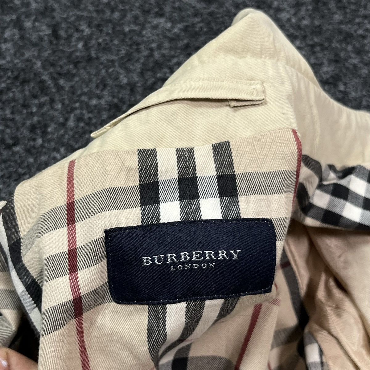 Burberry Burberry jacket womens vintage Size S / US 4 / IT 40 - 14 Thumbnail