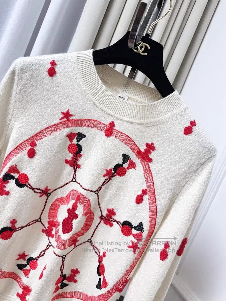 Hermes Hermes Red and White Embroidered Logo Pattern Cashmere Swe Size S / US 4 / IT 40 - 4 Thumbnail
