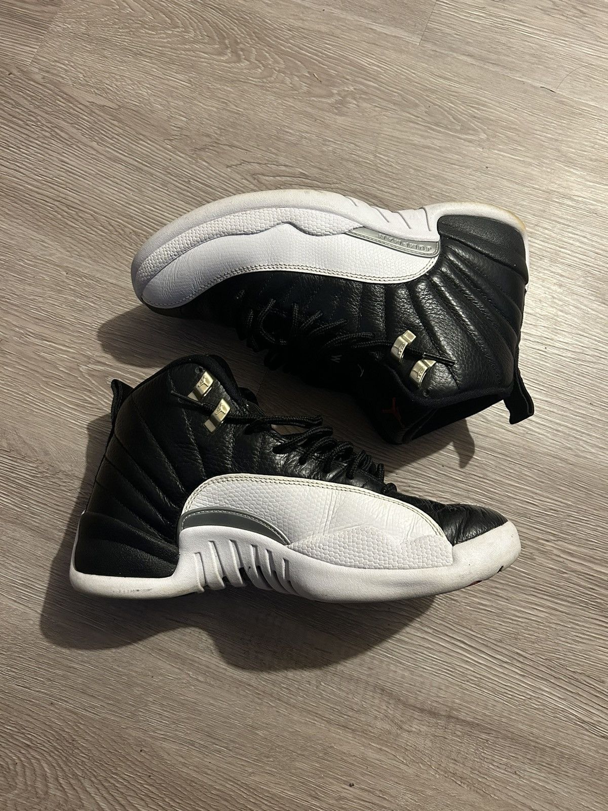 Jordan Brand Air Jordan 12 Retro 'Playoff' 2022 Size US 9 / EU 42 - 2 Thumbnail