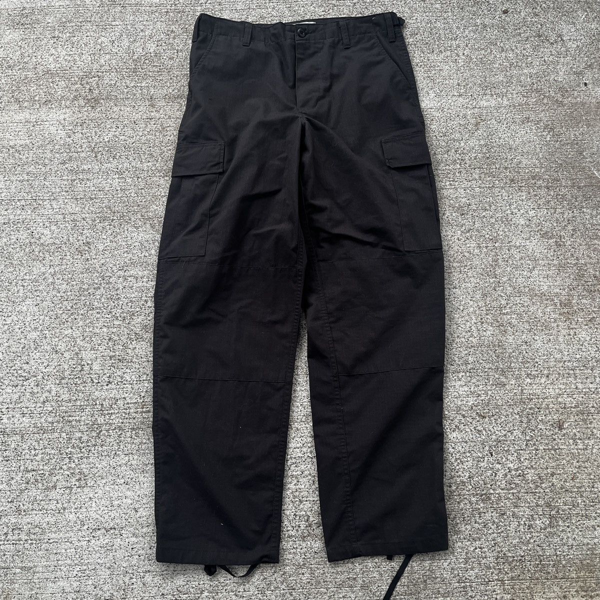 Vintage Vintage Black Military Cargo Pants 34x30 Size US 34 / EU 50 - 1 Thumbnail