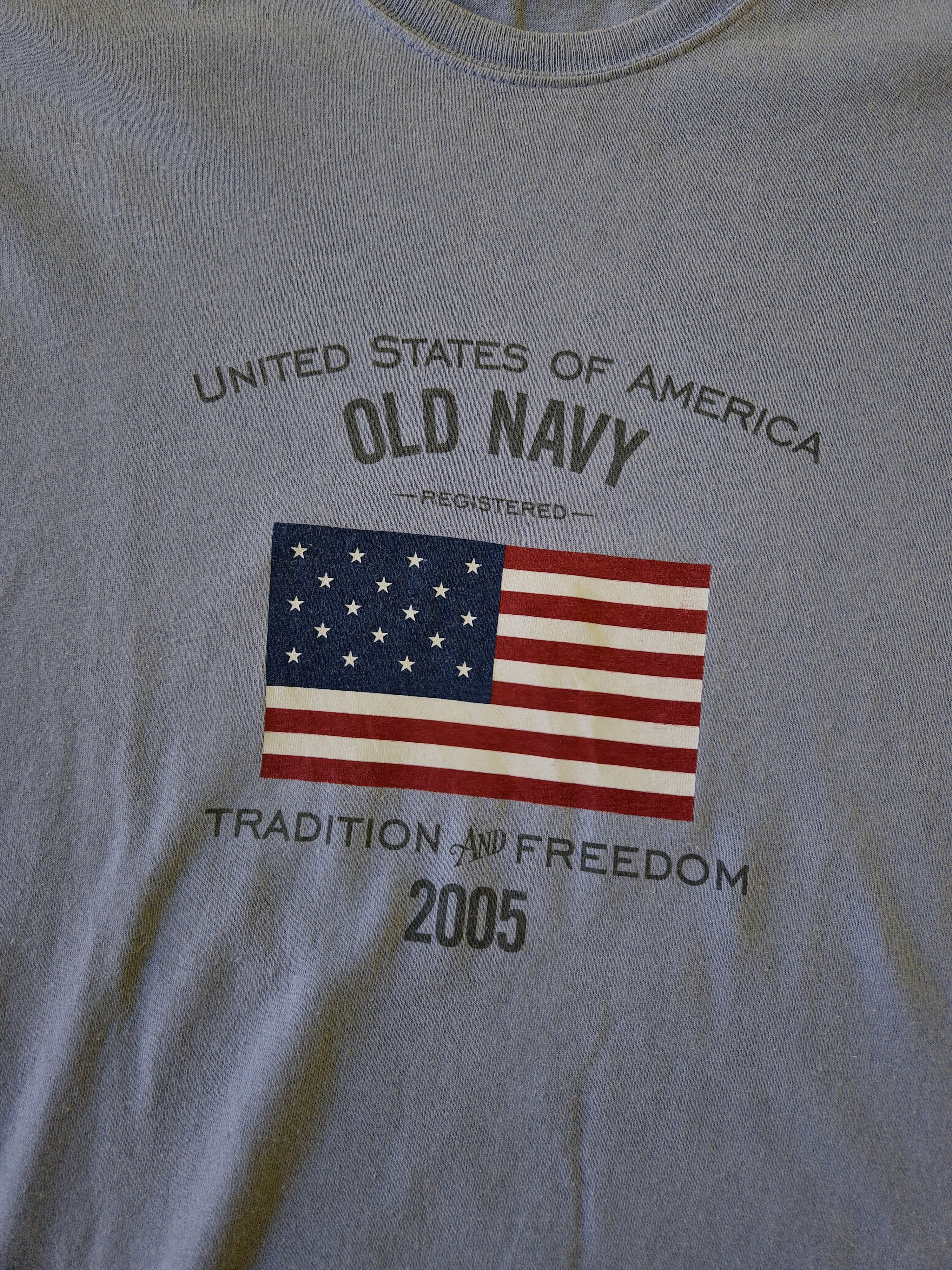 Old Navy × Vintage Vintage Old Navy T-Shirt 2000s Size XL Size US XL / EU 56 / 4 - 2 Thumbnail
