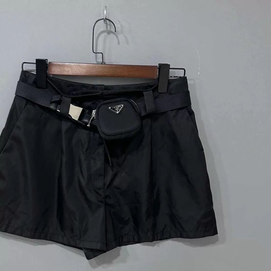 Prada PRADA Recycled Nylon Triangle Logo Blvck Shorts Size 26" / US 2 / IT 38 - 1 Thumbnail