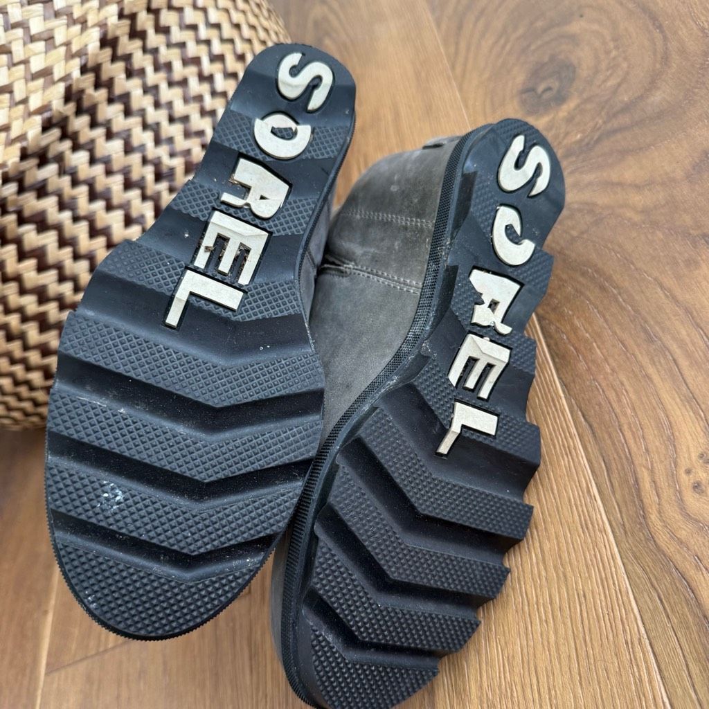 SOREL Sorel Women's Joan of Arctic Wedge II Zip Boots Quarry 8.5 Size US 8.5 / IT 38.5 - 8 Thumbnail