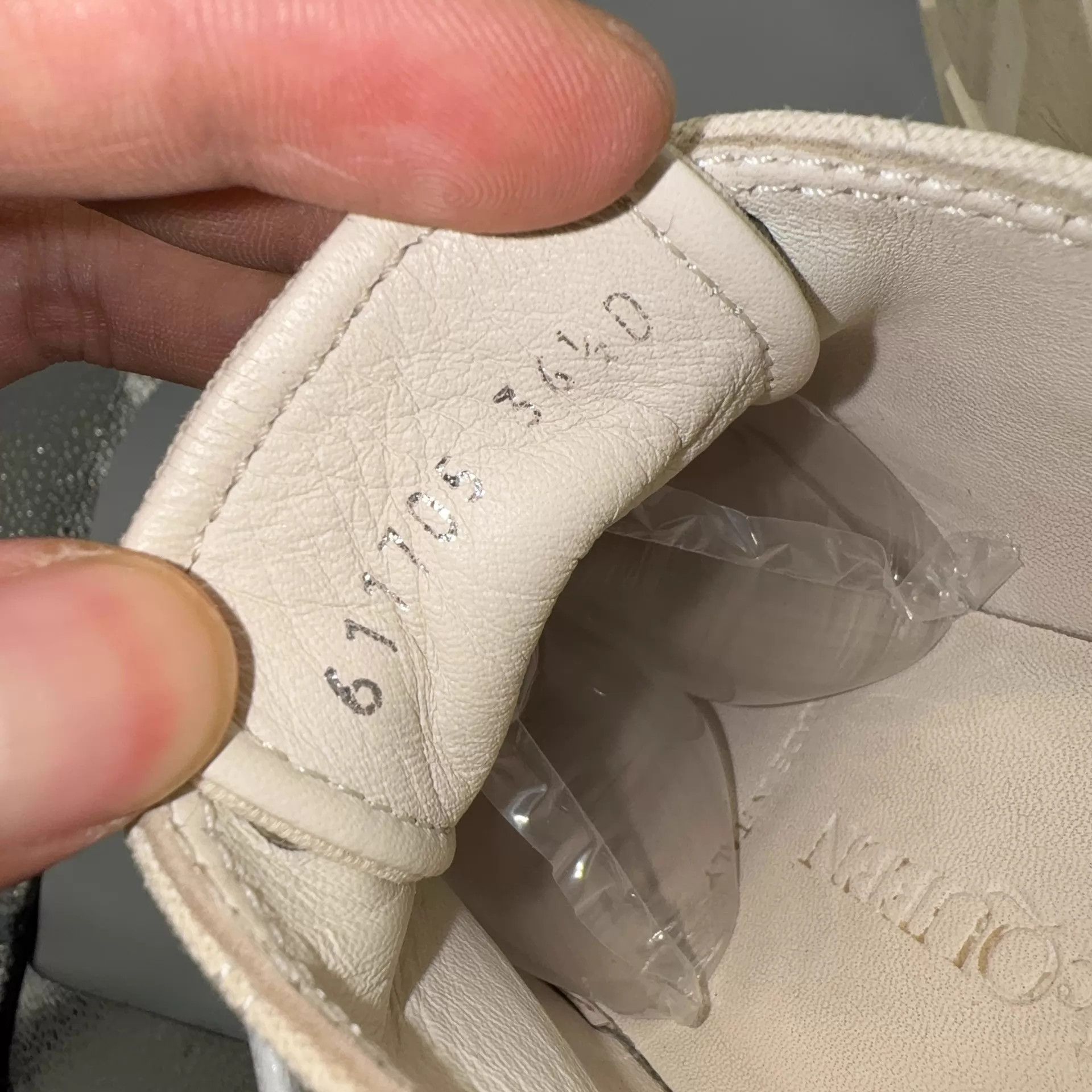 Alexander McQueen Alexander McQueen Tread Slick White Canvas Sneaker 36.5 Size US 6 / IT 36 - 9 Thumbnail