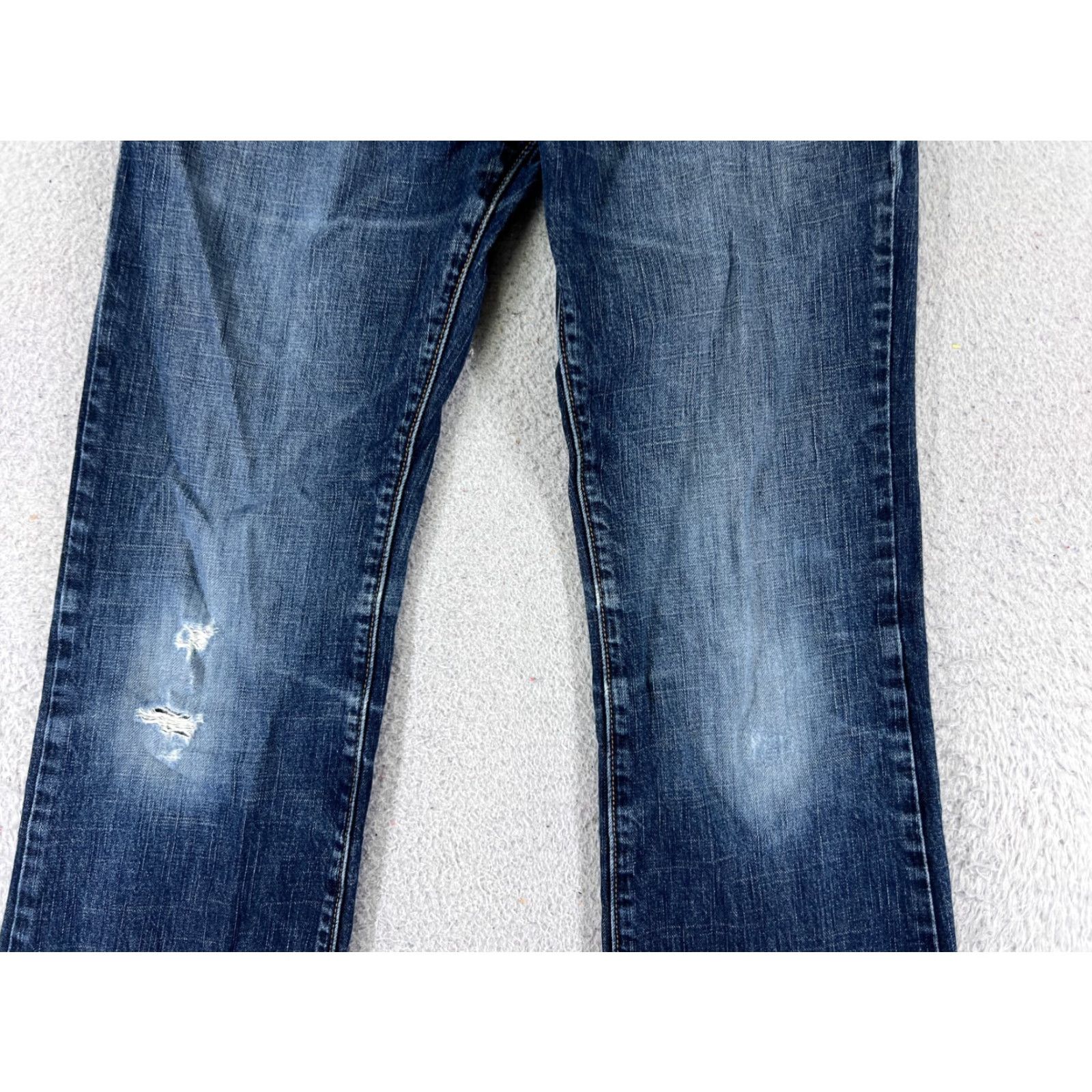 Old Navy Old Navy Jeans Bootcut 32x29 Blue Denim Distressed 100% Cotton 5-Pocket Regular Women’s Pants Size US 32 / EU 48 - 3 Thumbnail