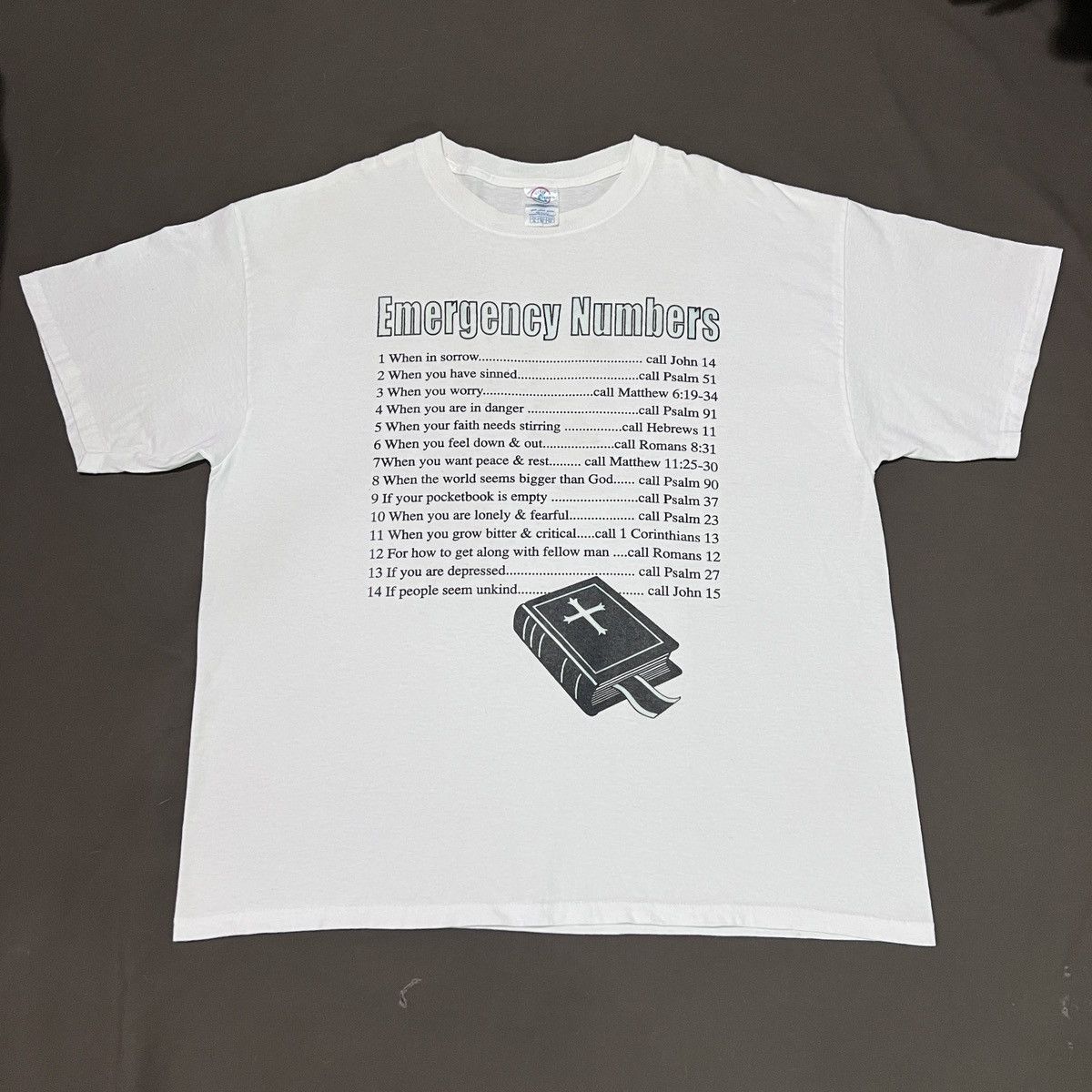 Vintage Vintage Y2K Emergency Numbers Bible Jesus God Holy Tee XL Size US XL / EU 56 / 4 - 2 Thumbnail