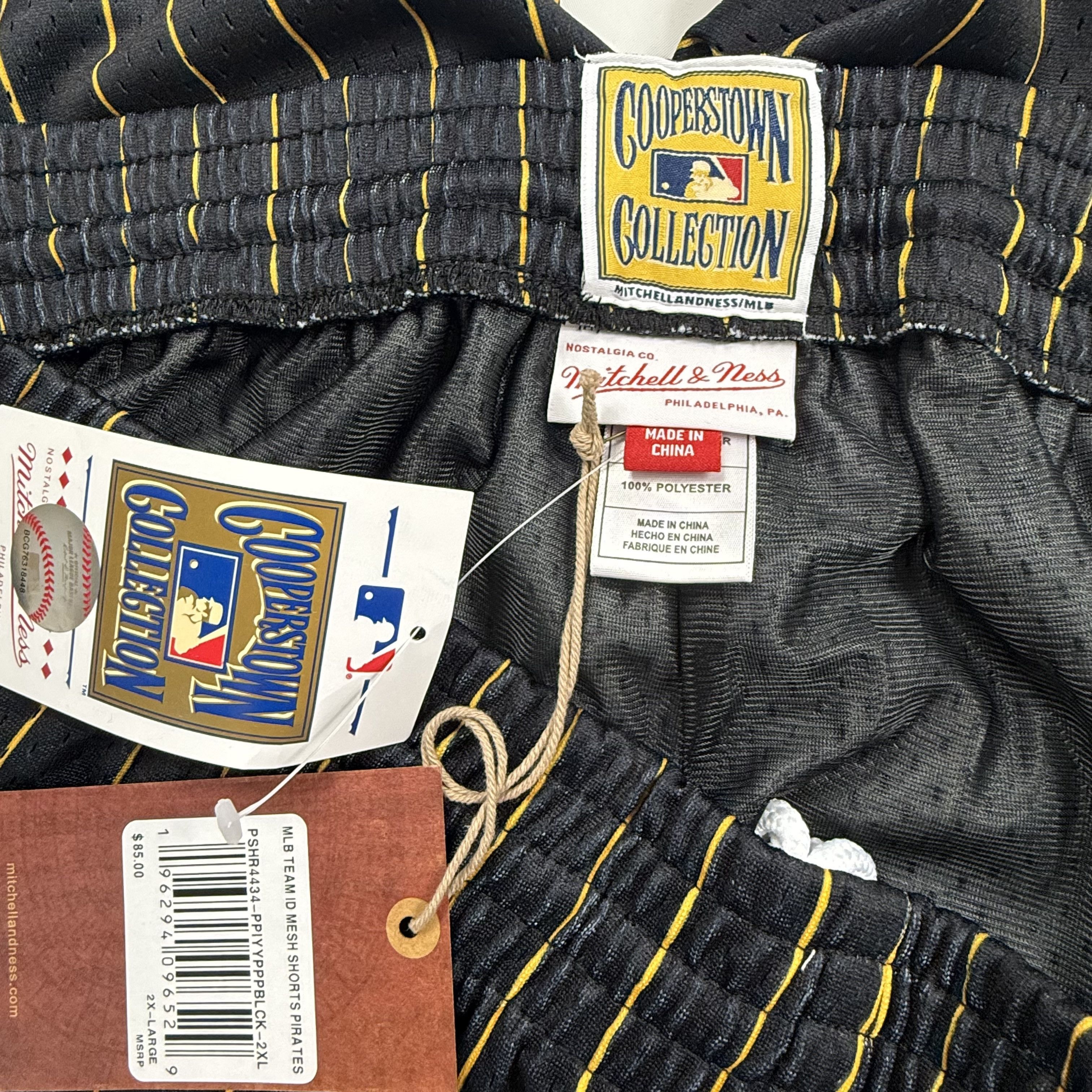 Mitchell & Ness Mitchell & Ness Pittsburgh Pirates Mesh Shorts Mens 2XL NEW Size US 44 / EU 60 - 4 Thumbnail