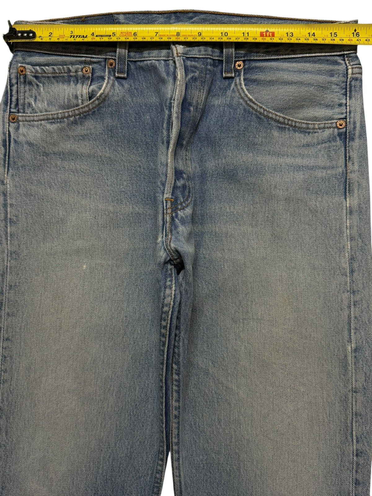 Levi's Vintage 90s Levis 501 Light Wash Faded Distress Straight Leg Size US 32 / EU 48 - 9 Thumbnail