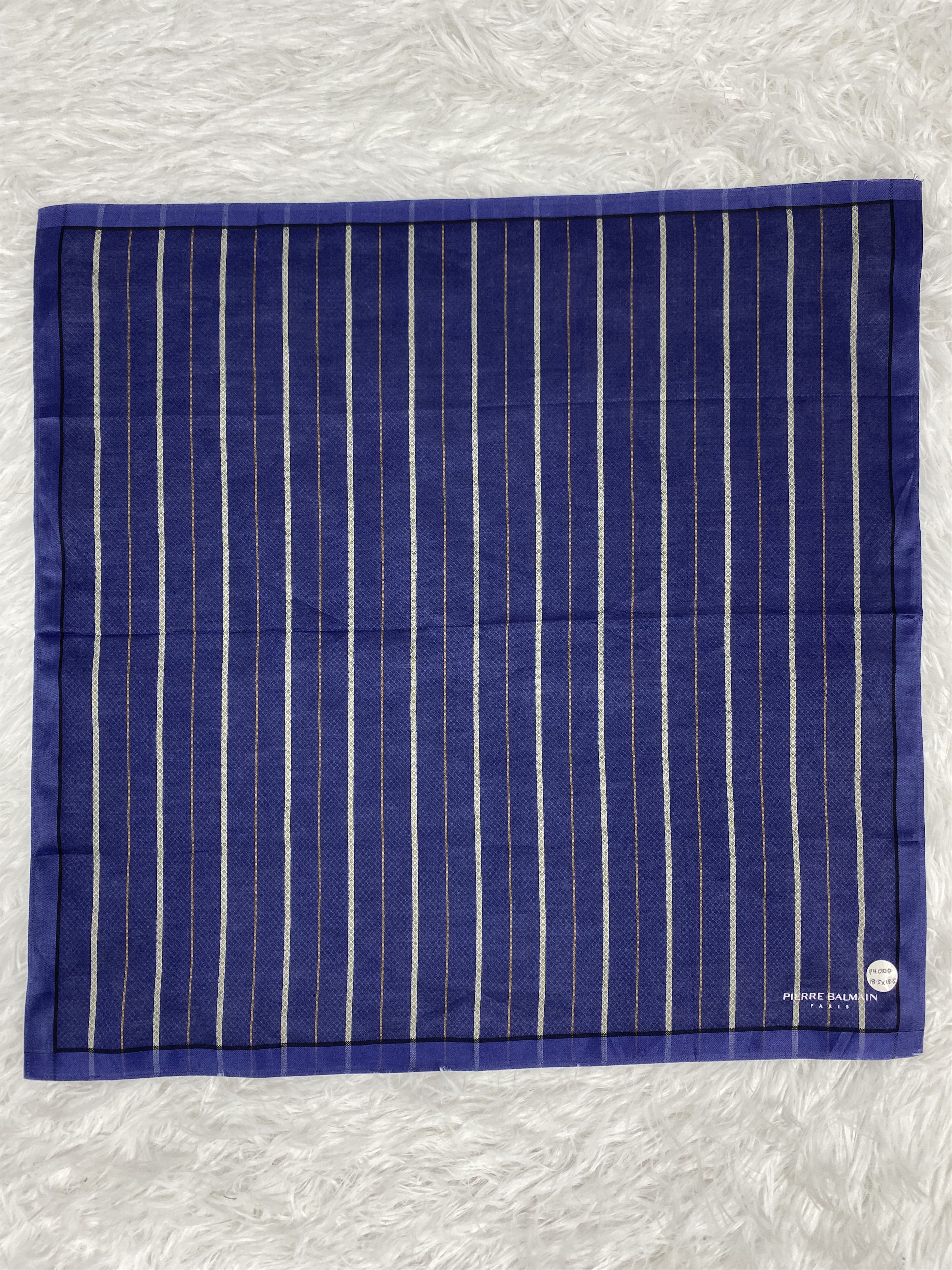 Pierre Balmain Vintage Pierre Balmain Handkerchief PH0100 Size ONE SIZE - 3 Thumbnail