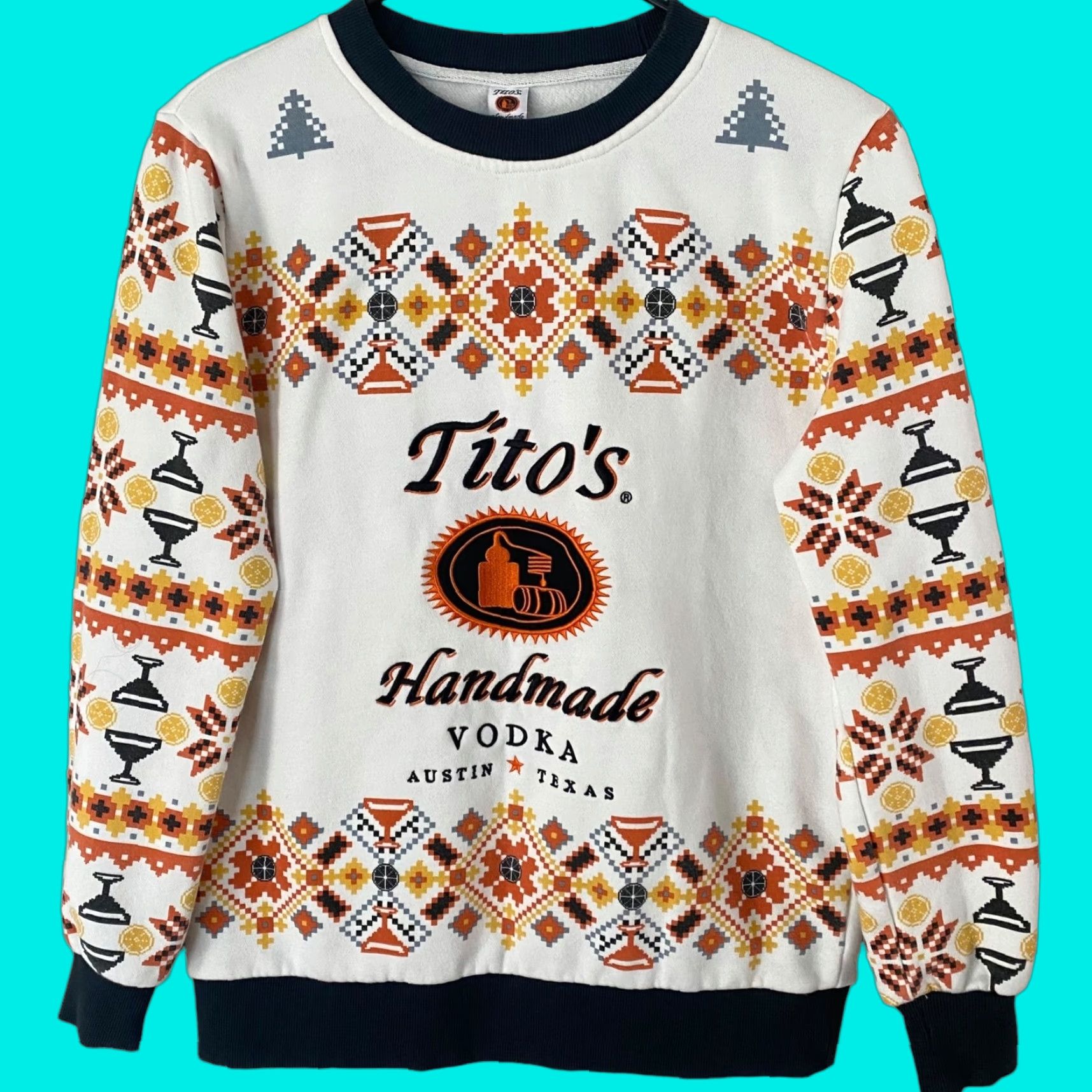 Vintage Tito's Handmade Vodka Embroidered Pullover Crewneck Holiday Sweatshirt White Men's Small Size US S / EU 44-46 / 1 - 1 Thumbnail