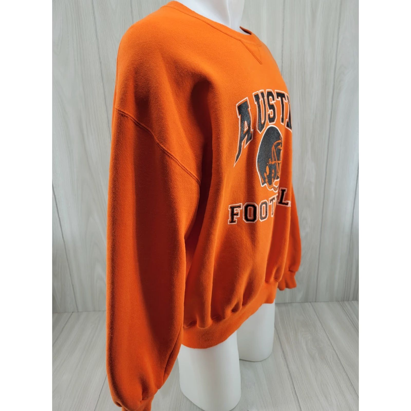 Russell Athletic VINTAGE Russell Athletic Orange Crewneck Sweatshirt Adult XL Tiger 90s College Football Size US XL / EU 56 / 4 - 5 Thumbnail