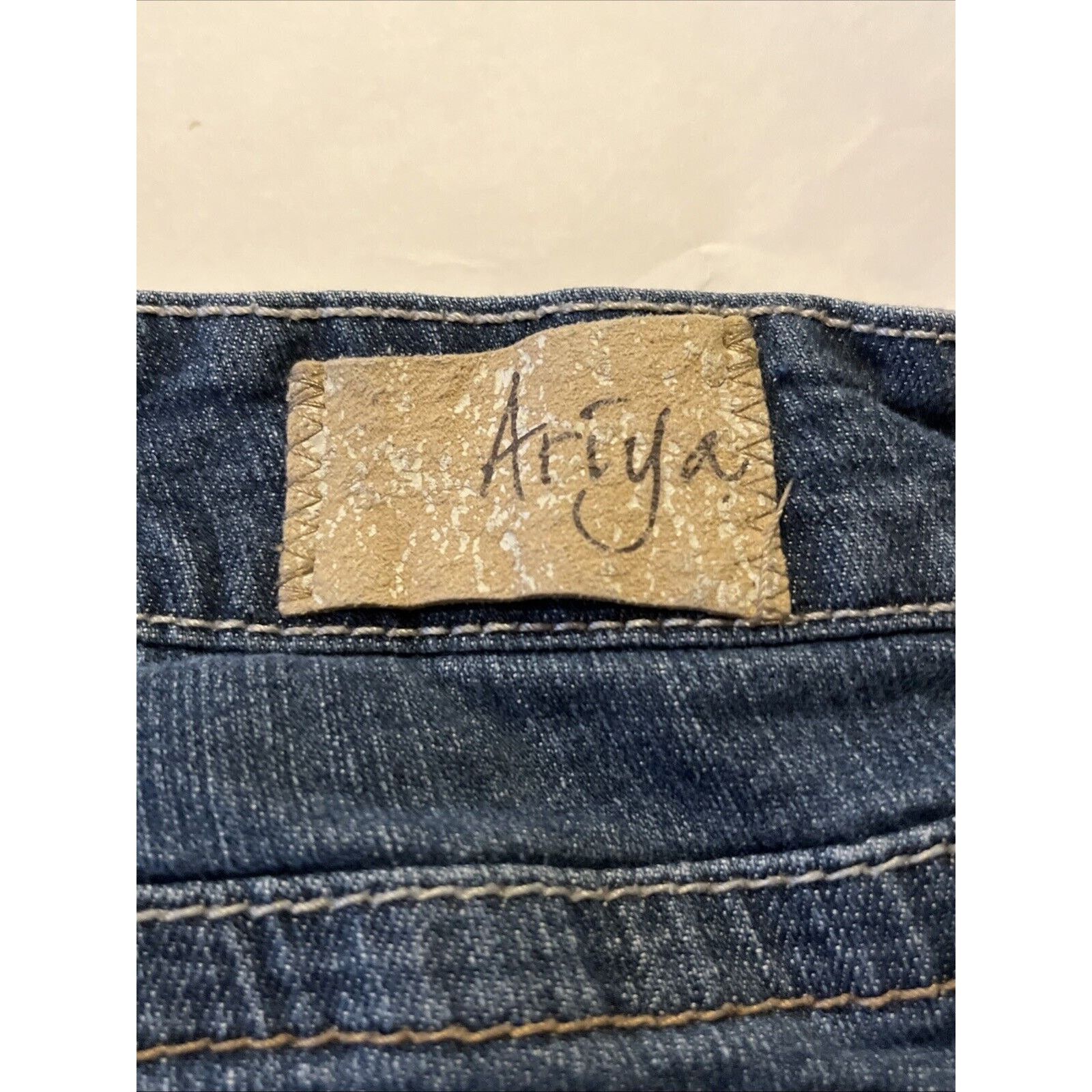 Other Ariya Jeans Women’s 11 / 12 Blue Denim 29x27 Distressed Size 29" - 12 Thumbnail