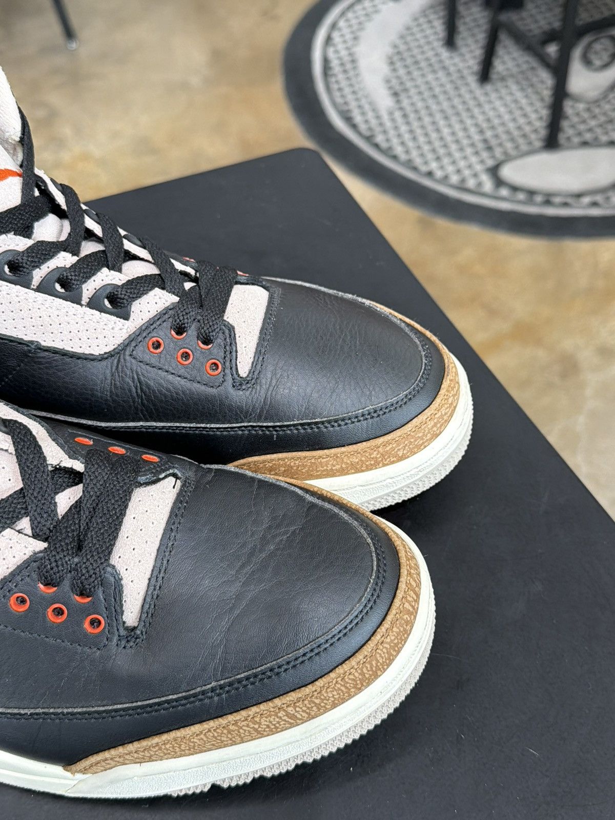 Jordan Brand Air Jordan 3 Desert Elephant Size 12 (2022) Size US 12 / EU 45 - 8 Thumbnail