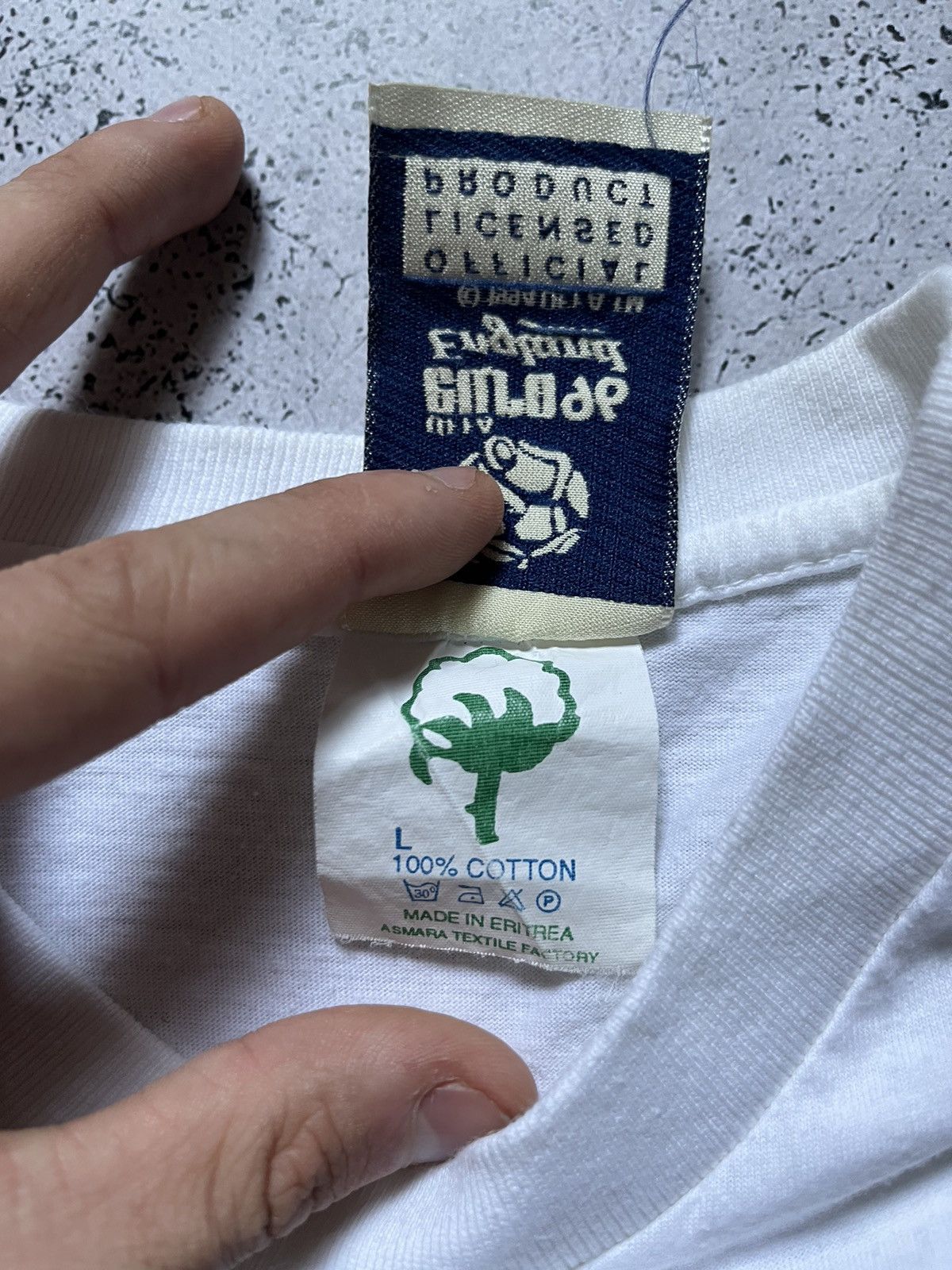 Vintage RARE 1994 Adidas Uefa Euro England 96 Big Logo T-shirt Y2K Size US L / EU 52-54 / 3 - 11 Thumbnail