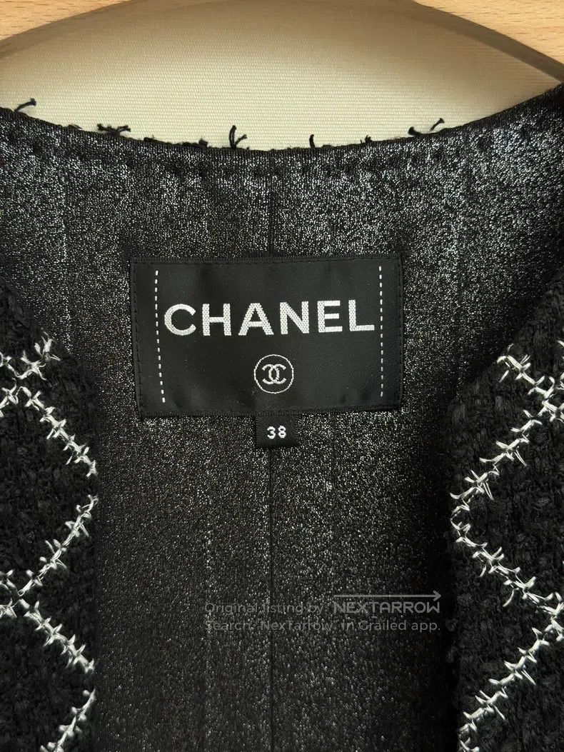 Chanel Chanel Black and white checkered medium and long coat Size XS / US 0-2 / IT 36-38 - 3 Thumbnail