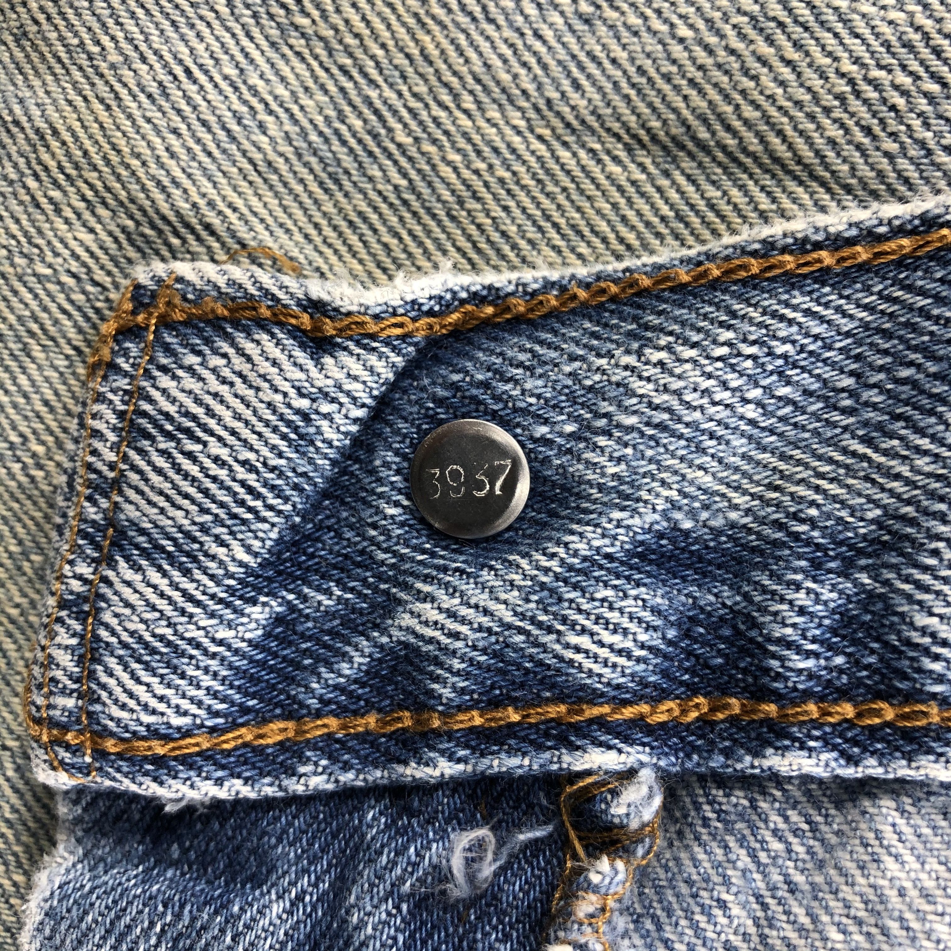 Levi's Light Washed Vintage Levis 560 Jeans Baggy Denim-J1107 Size US 40 / EU 56 - 9 Thumbnail